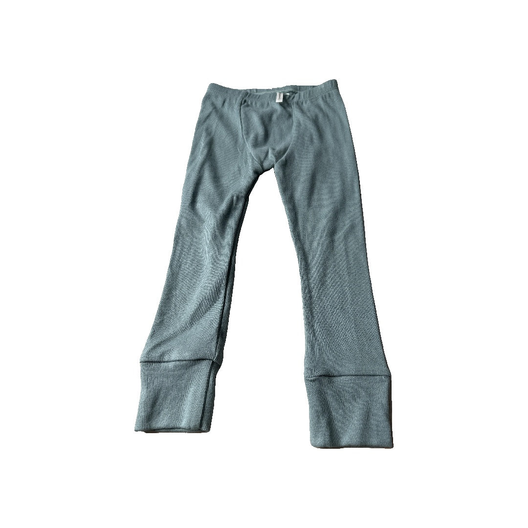 BabySprouts co Unisex Pants Size: 4T