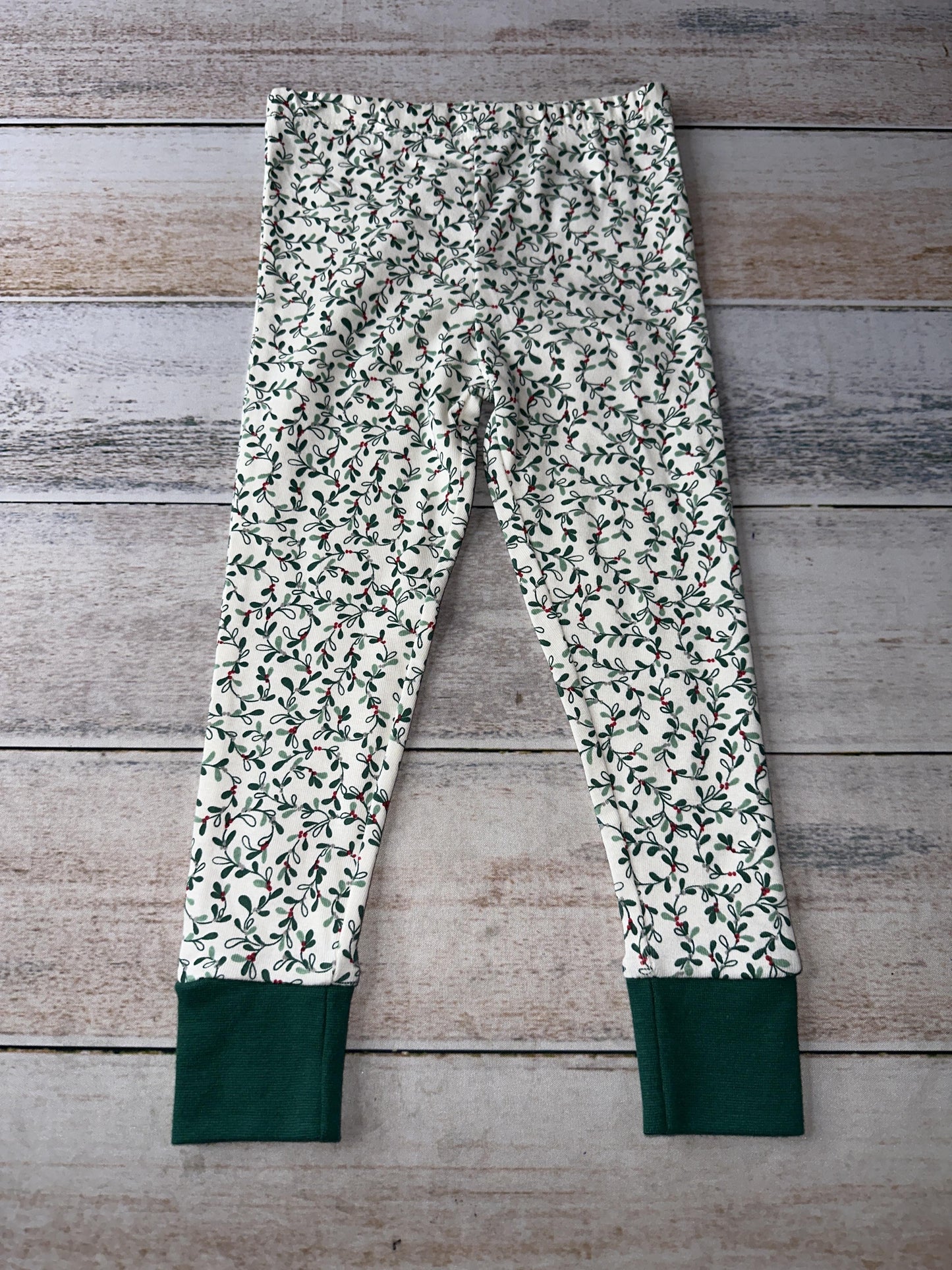 Honest co Unisex Pajamas Size: 4T