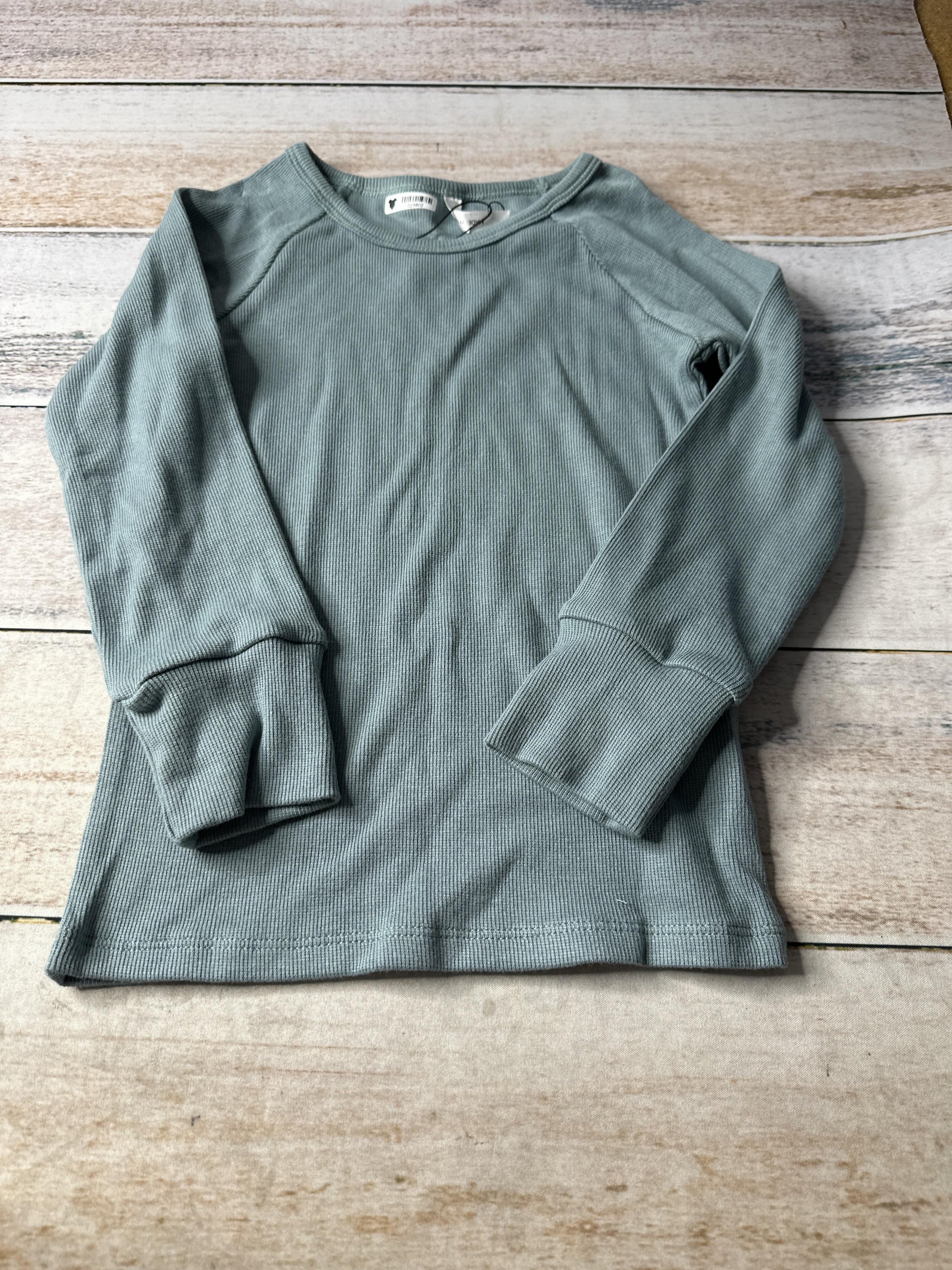 Unisex Long Sleeve T-Shirt Size: 4T