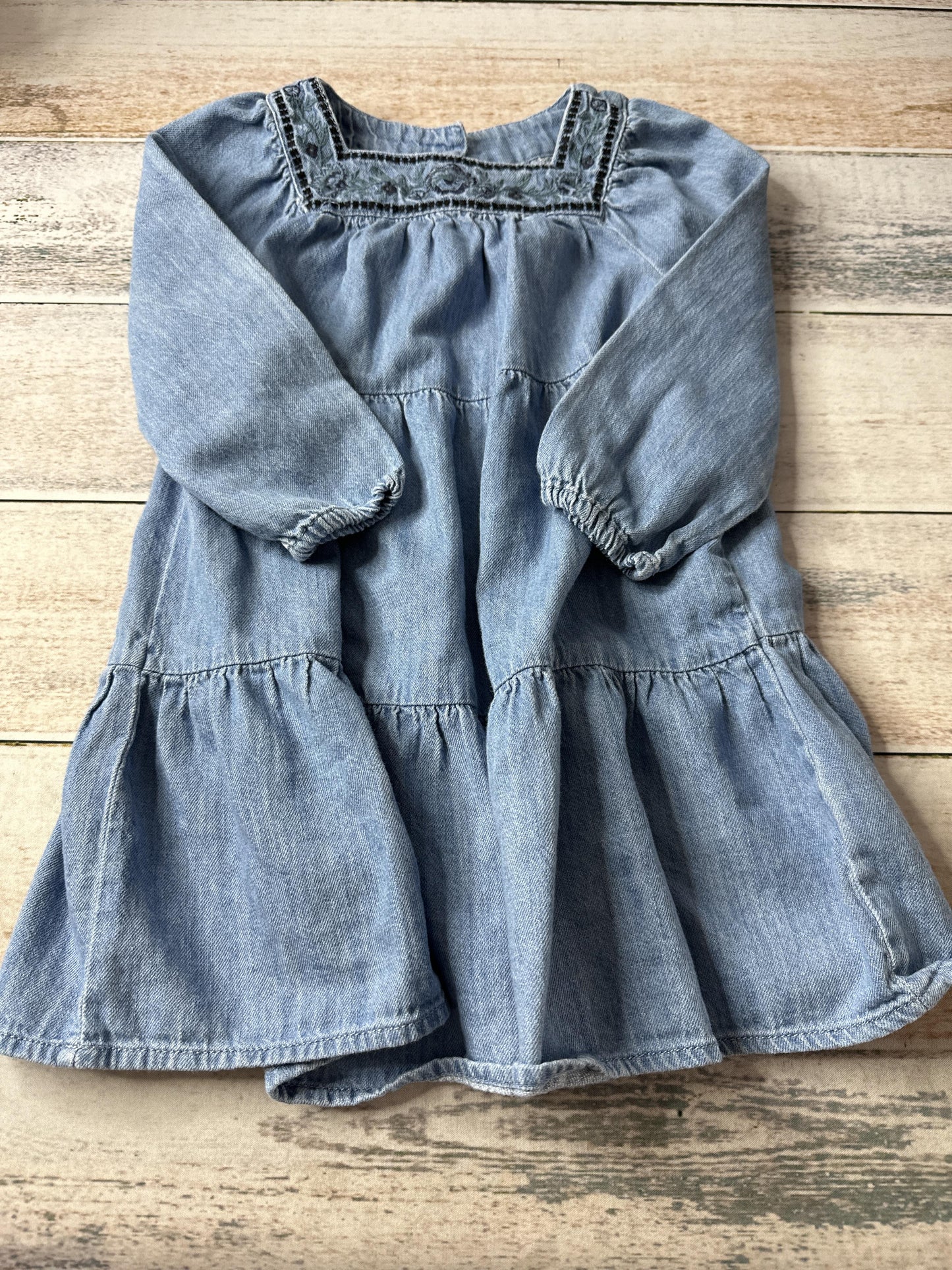 Old Navy Girls Dress Size: 4T