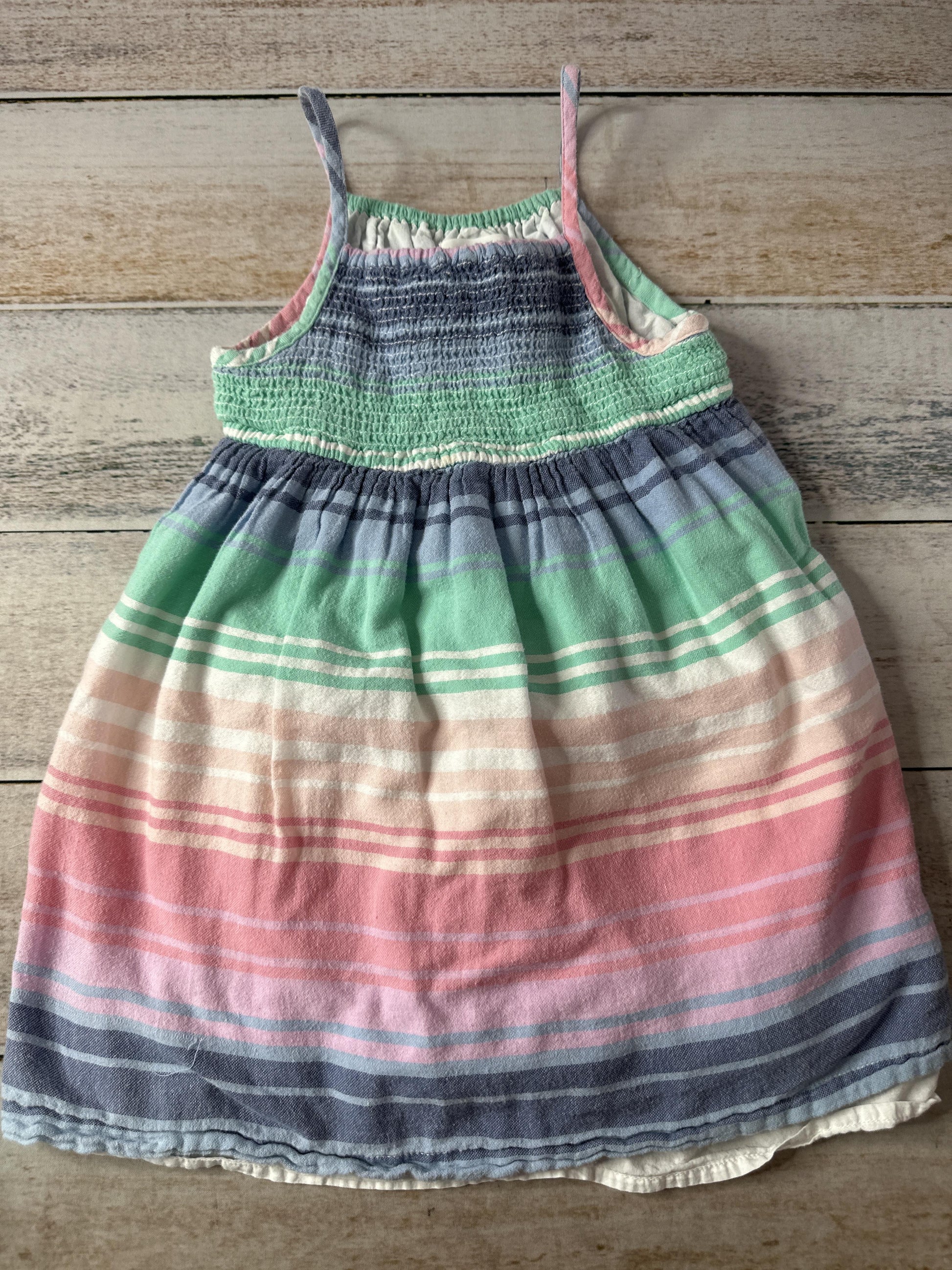 Girls Dress Size: 4T