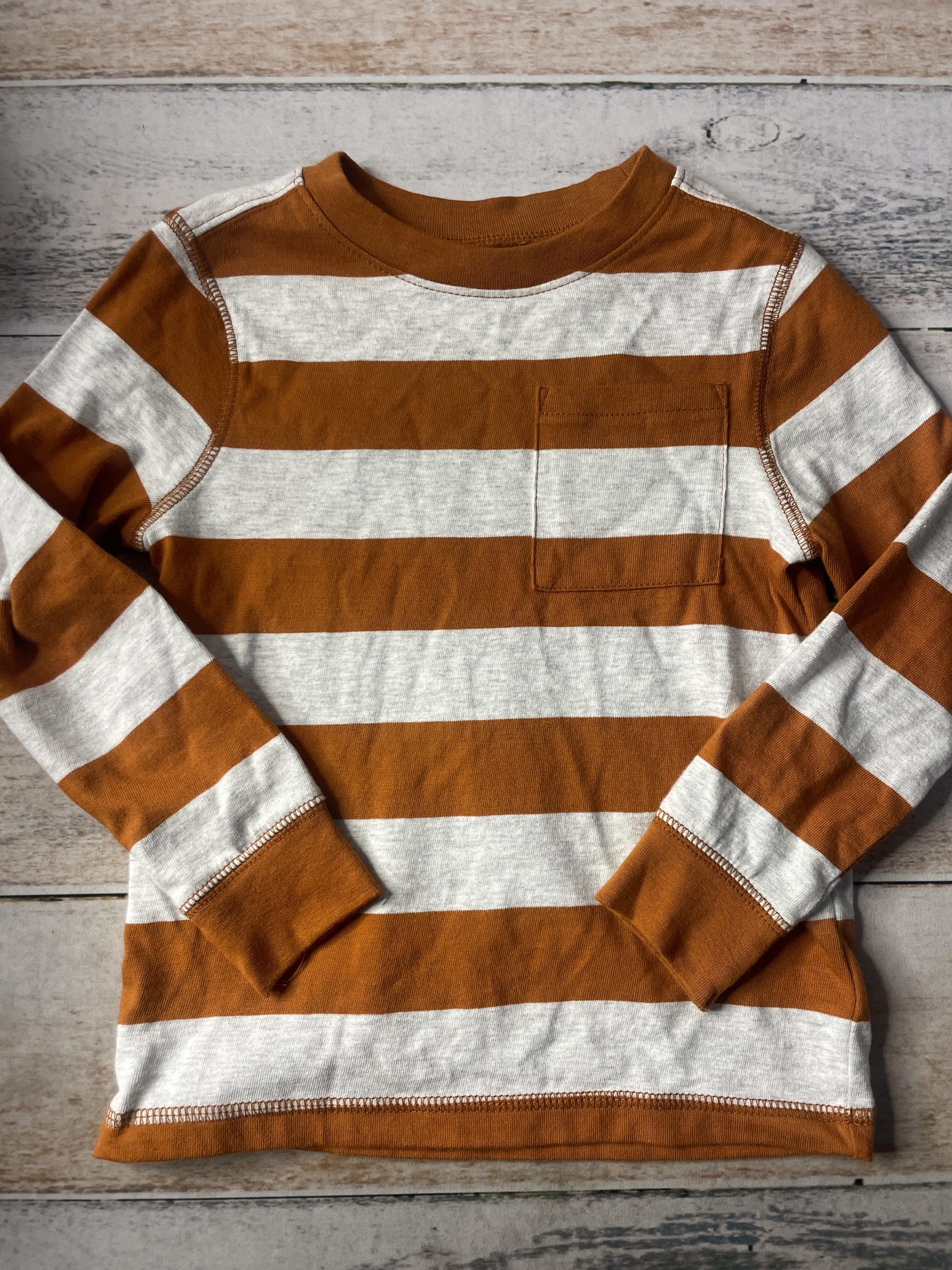 Old Navy Unisex Long Sleeve T-Shirt Size: 4T