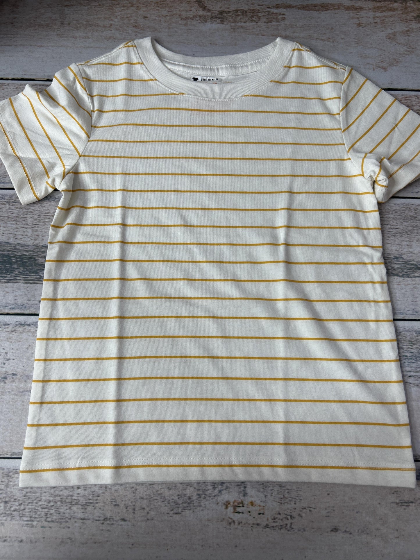 Unisex T-Shirt Size: 4T