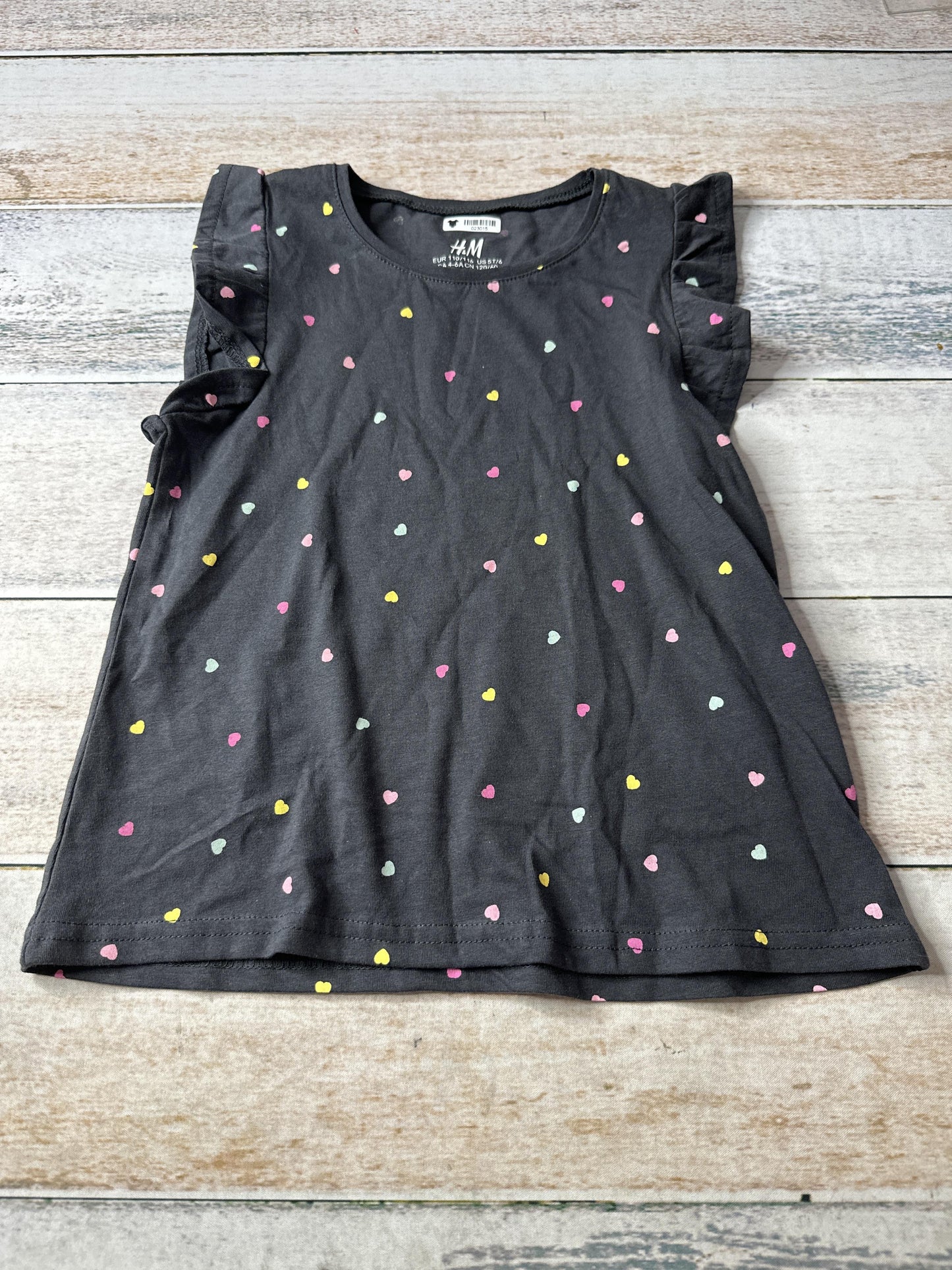 H&M Unisex T-Shirt Size: 5-6 Years