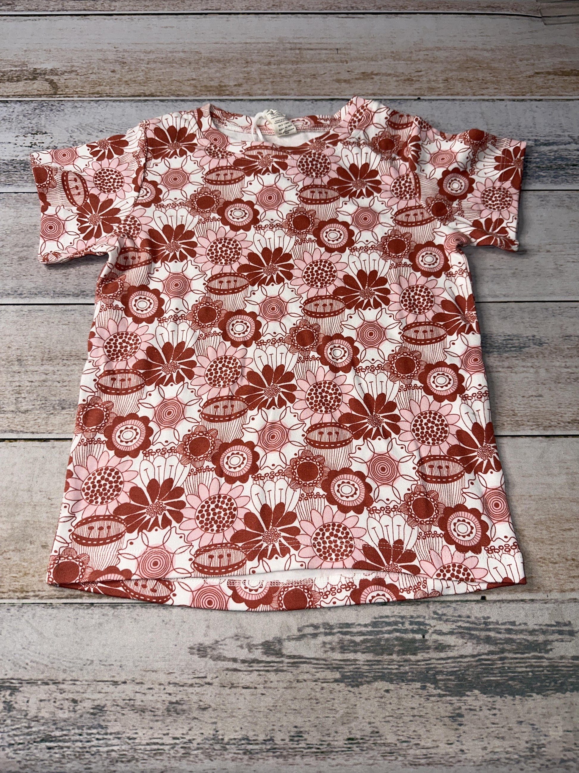 Kate Quinn Unisex T-Shirt Size: 5T