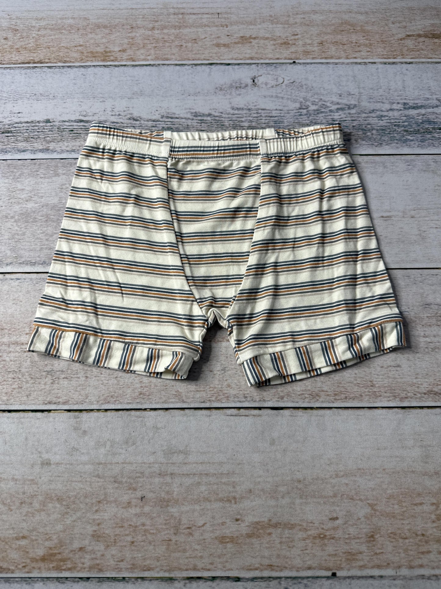 BabySprouts co Unisex Shorts Size: 5T