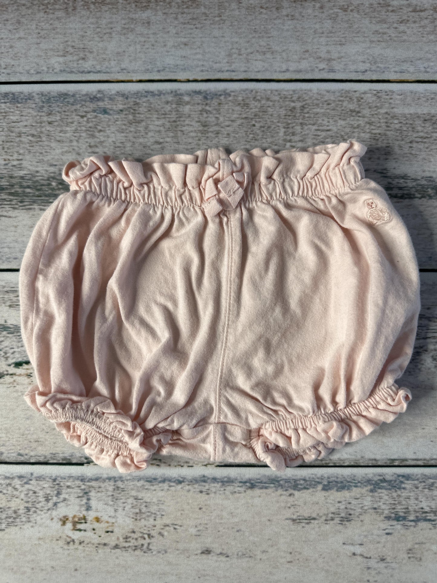 Gap Unisex Shorts Size: 6-12 months