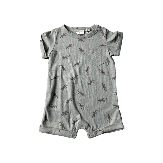 City Mouse Unisex Romper Size: 6-12 months