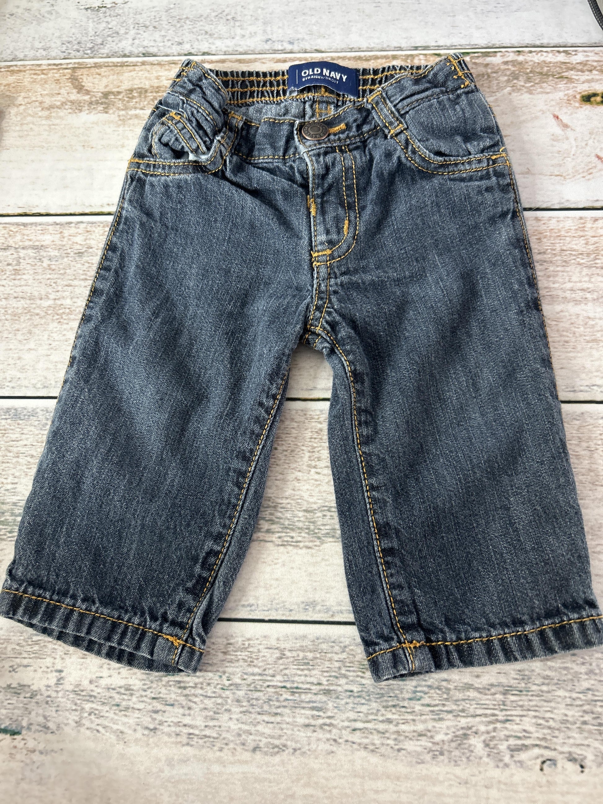 Unisex Jeans Size: 6-12 months