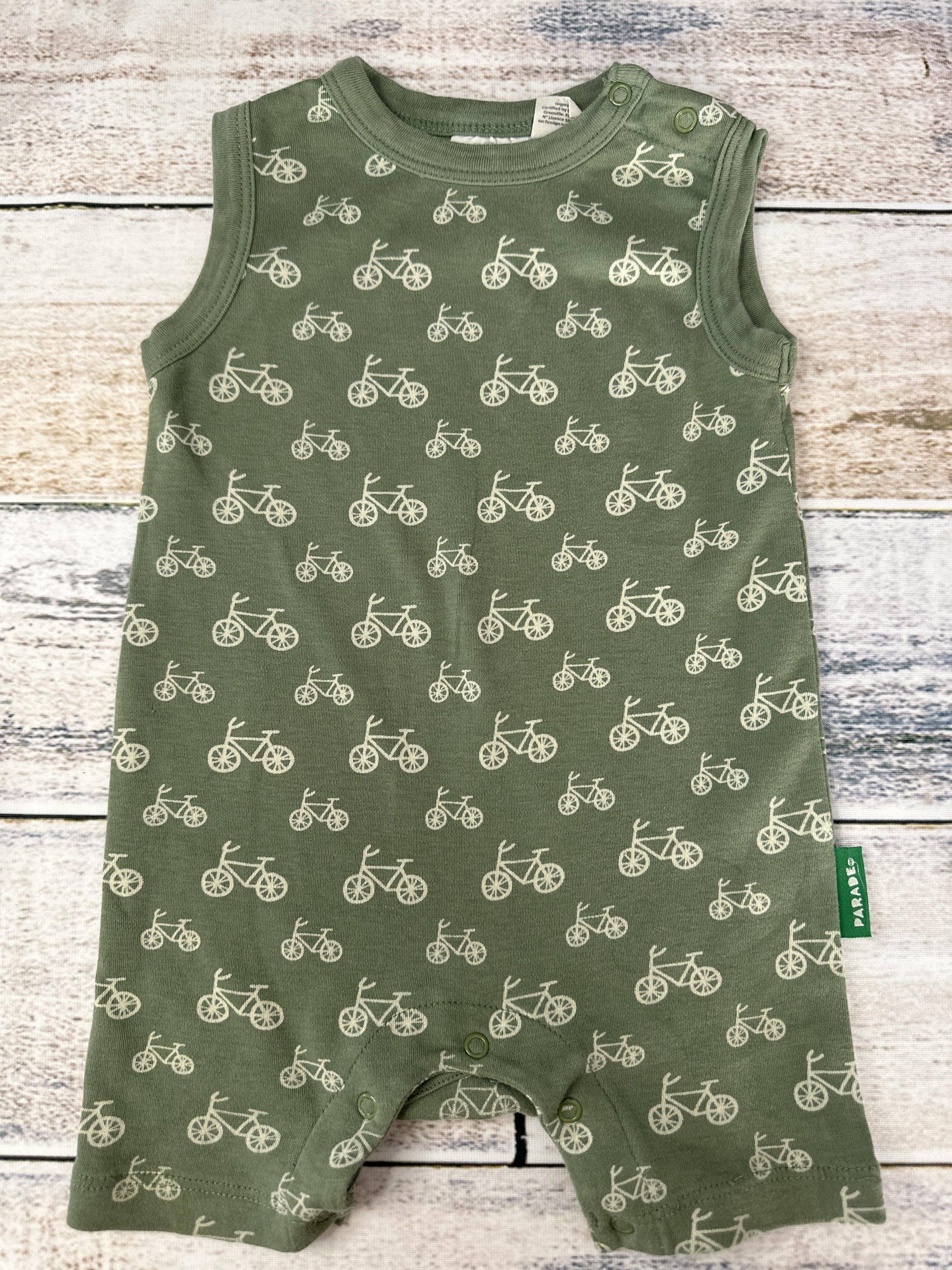 Parade Unisex Romper Size: 6-12 months