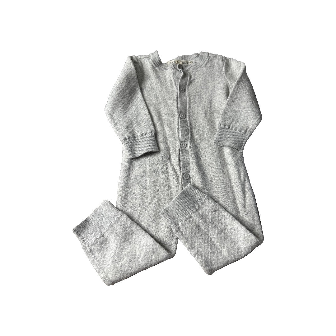 Hope & Hen Unisex Long Sleeve Outfit Size: 6-12 months