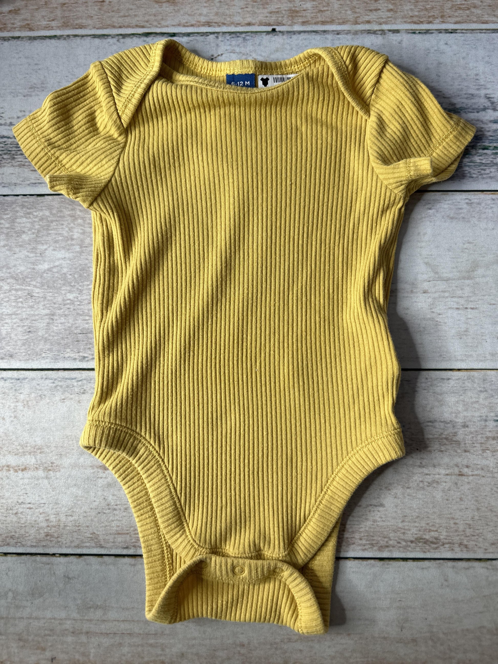 Old Navy Unisex Onesie Size: 6-12 months