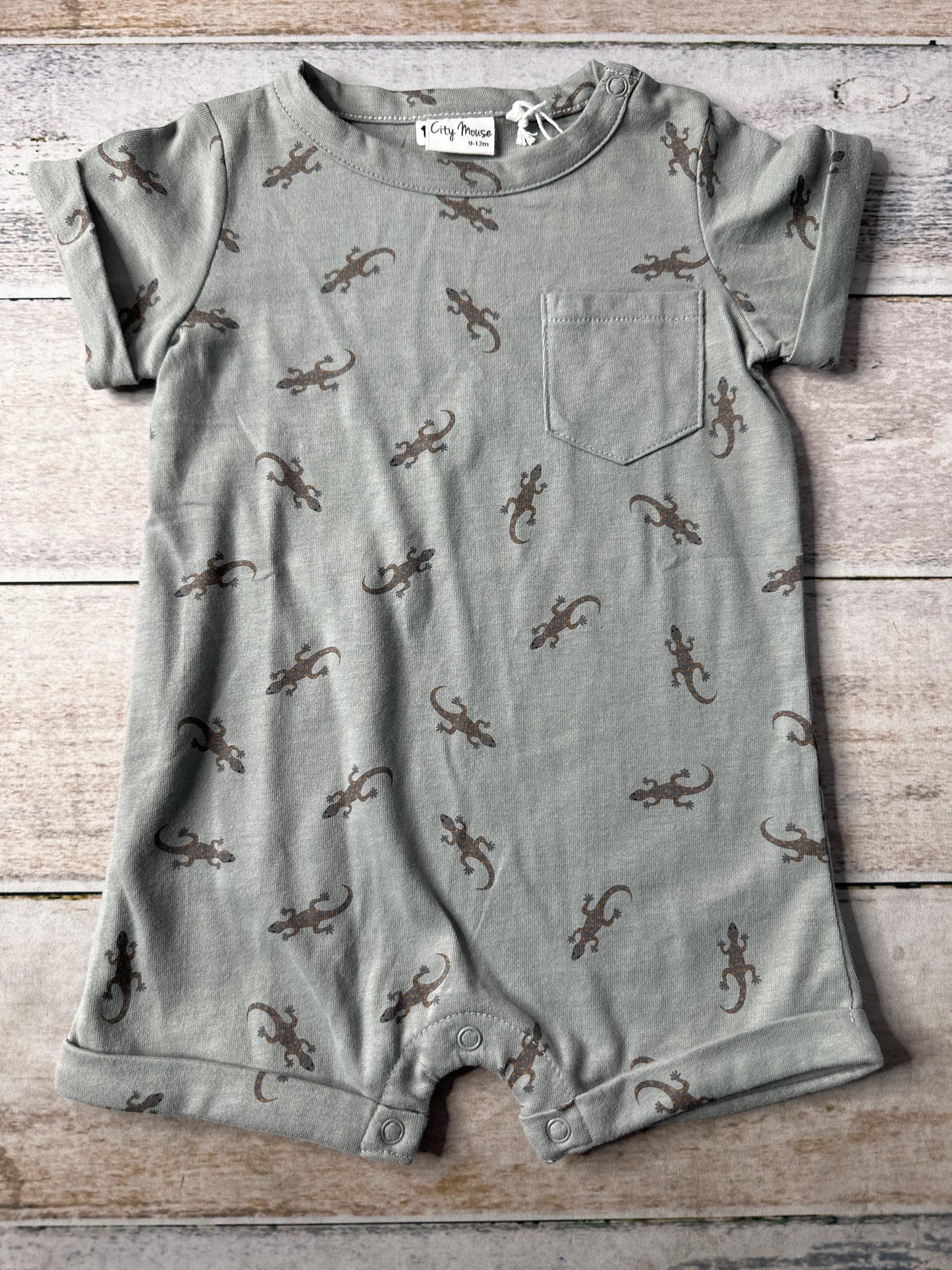 City Mouse Unisex Romper Size: 6-12 months
