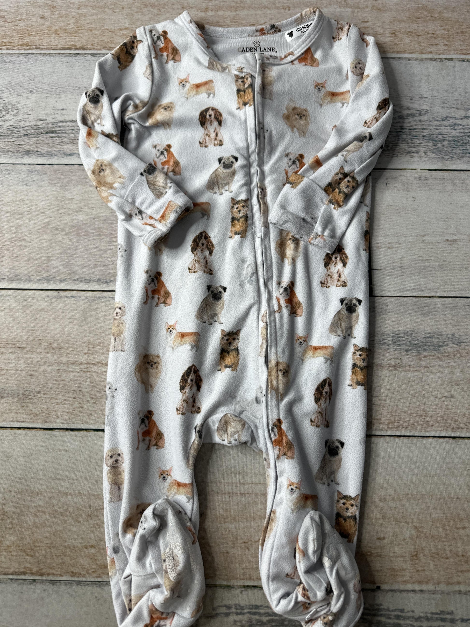 Unisex Pajamas Size: 6-12 months