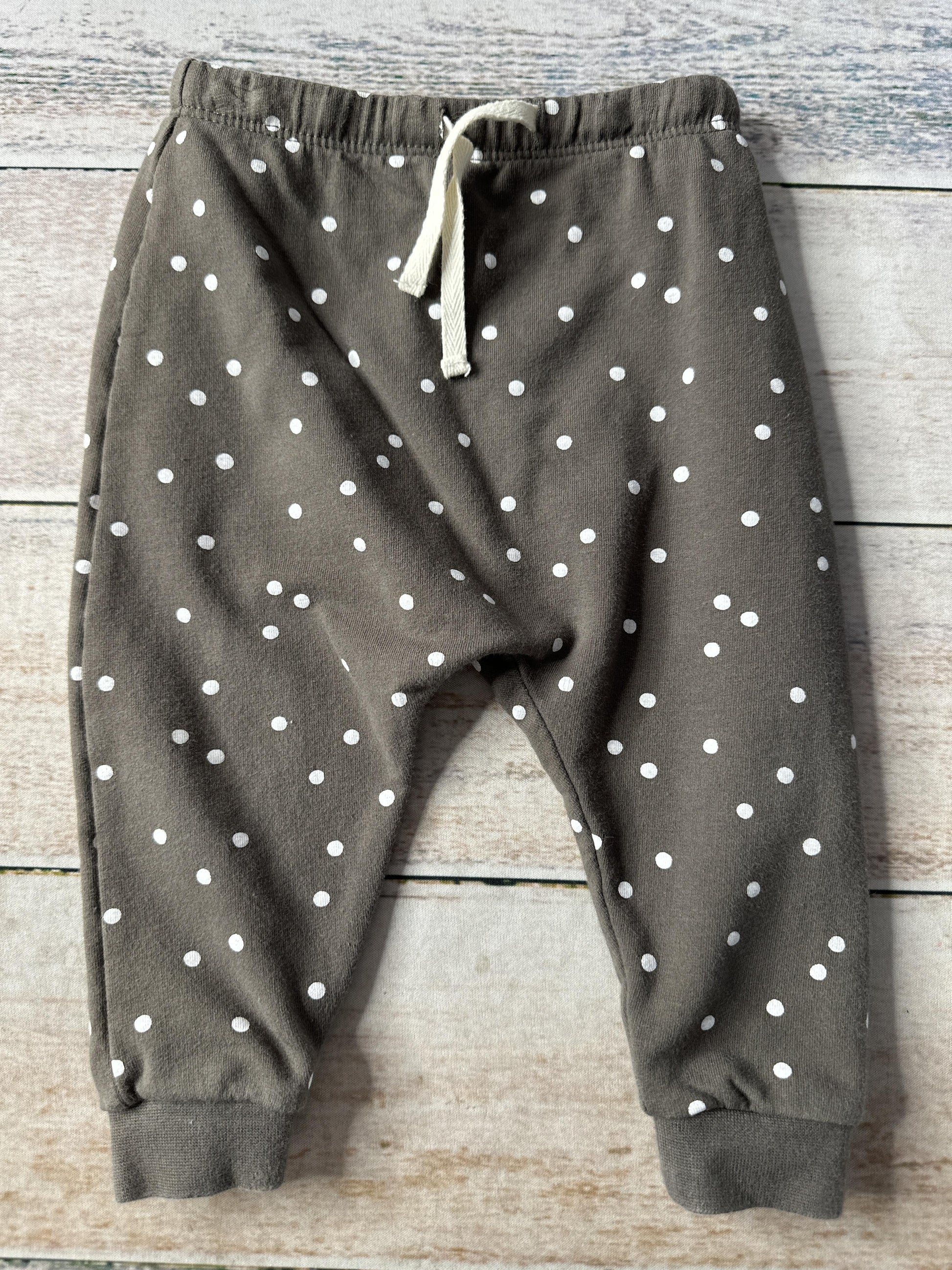Quincy Mae Unisex Pants Size: 6-12 months