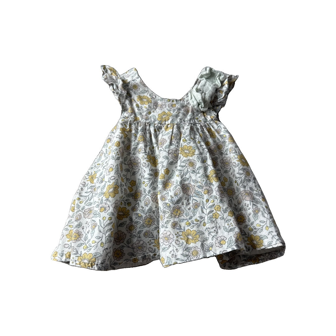 Girls Dress Size: 6-9 months