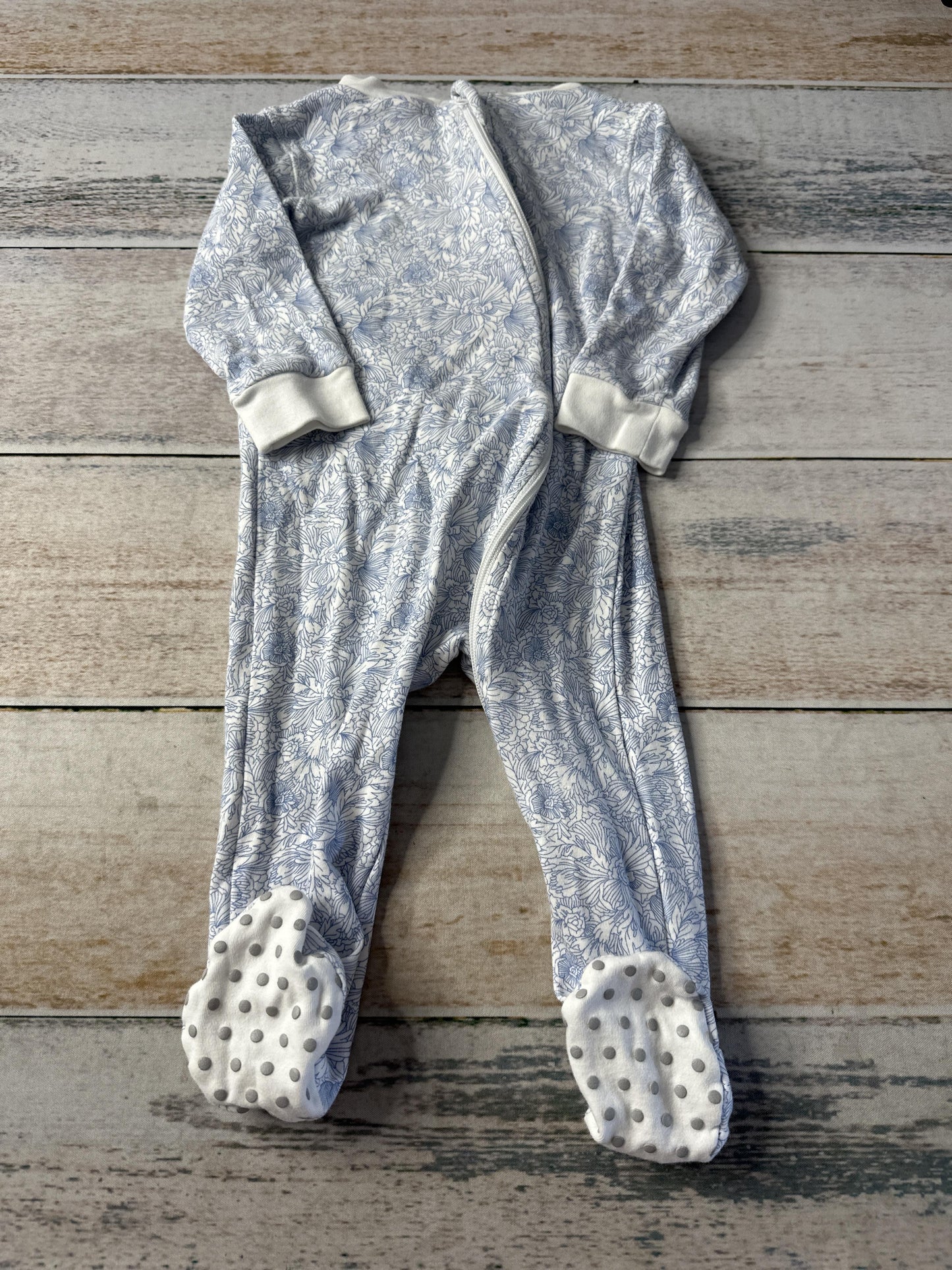 Feather Baby Unisex Pajamas Size: 6-9 months