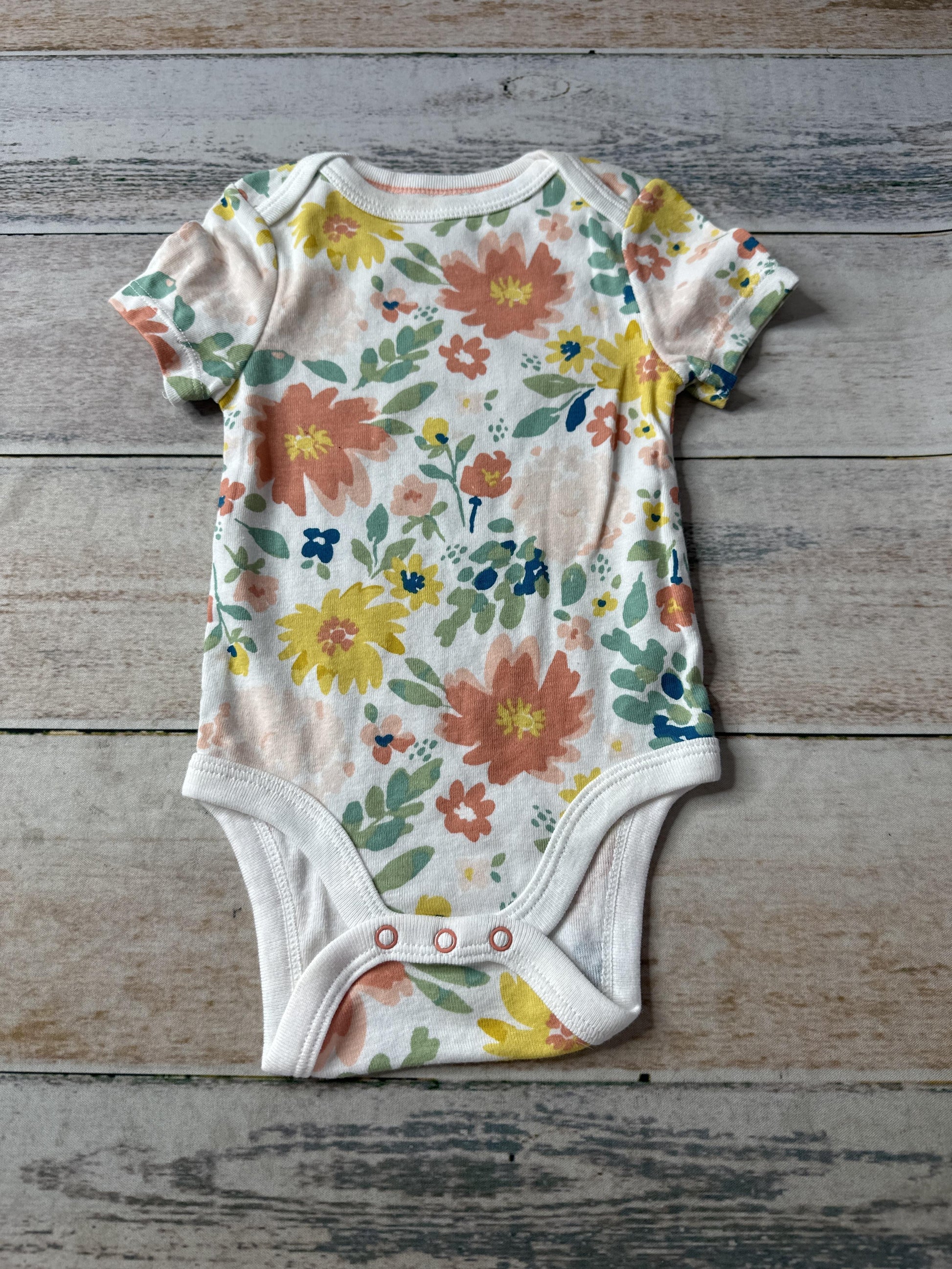 Cloud Island Unisex Onesie Size: 6-9 months