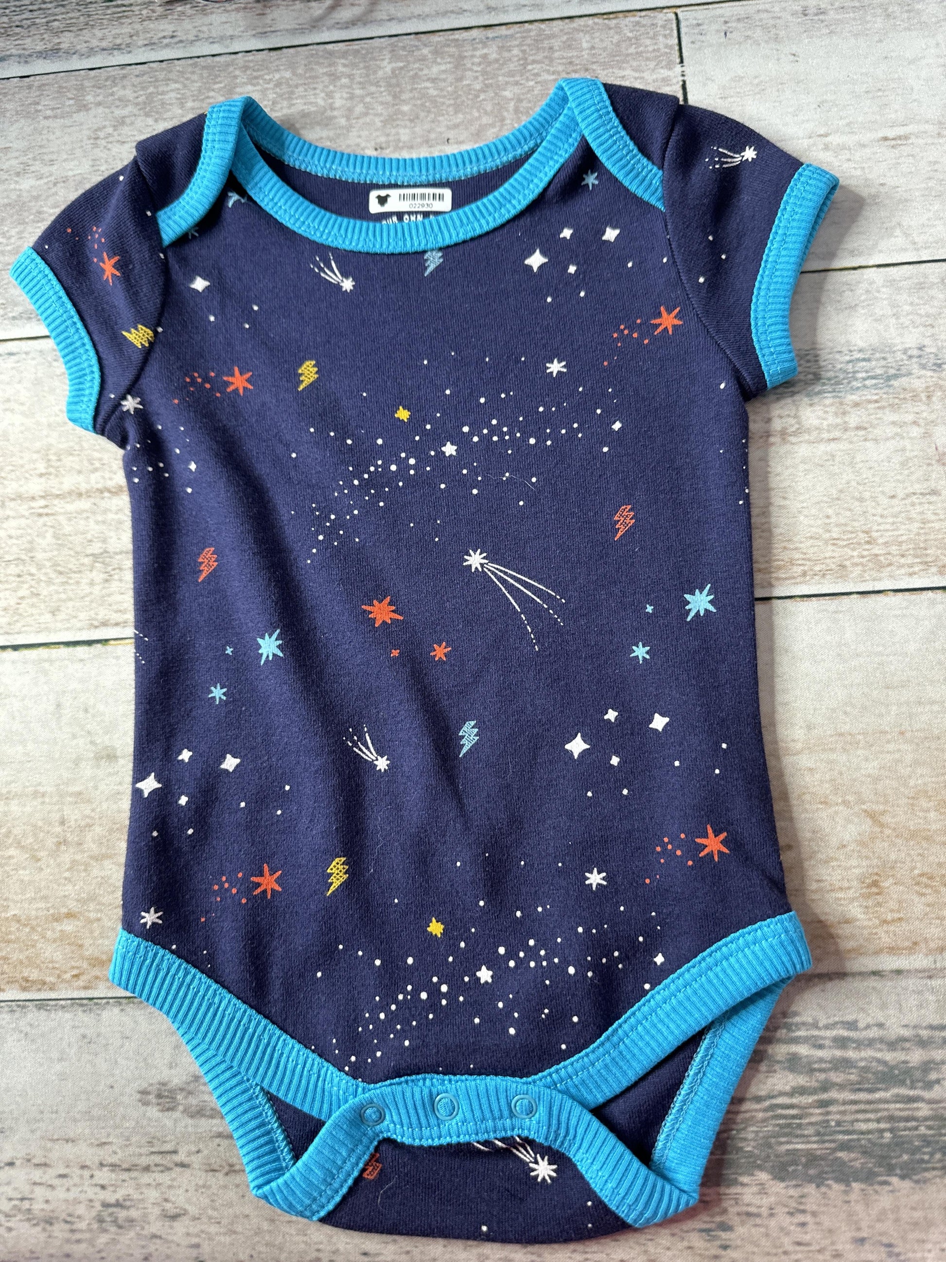 Mighty Unisex Onesie Size: 6-9 months