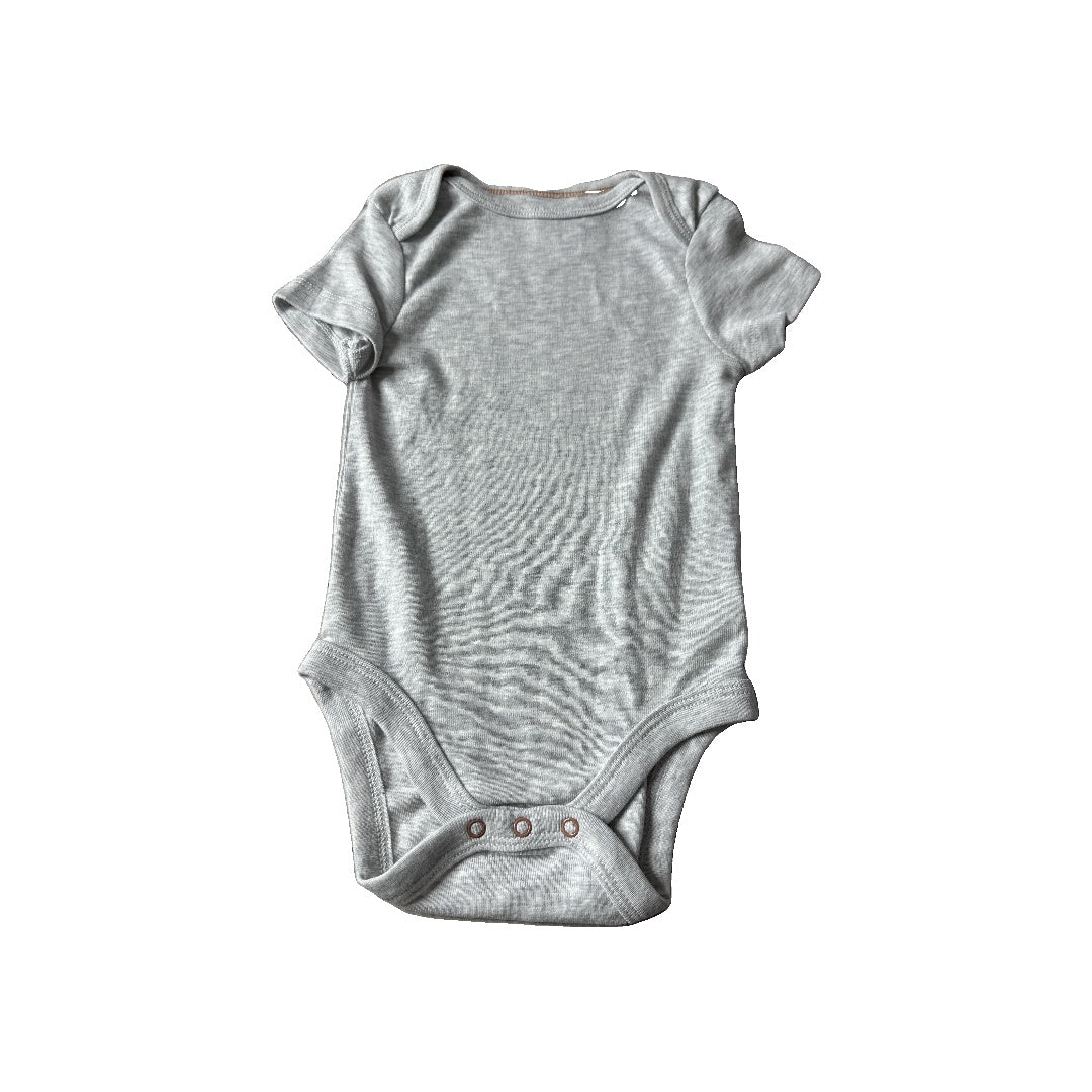 Cloud Island Unisex Onesie Size: 6-9 months