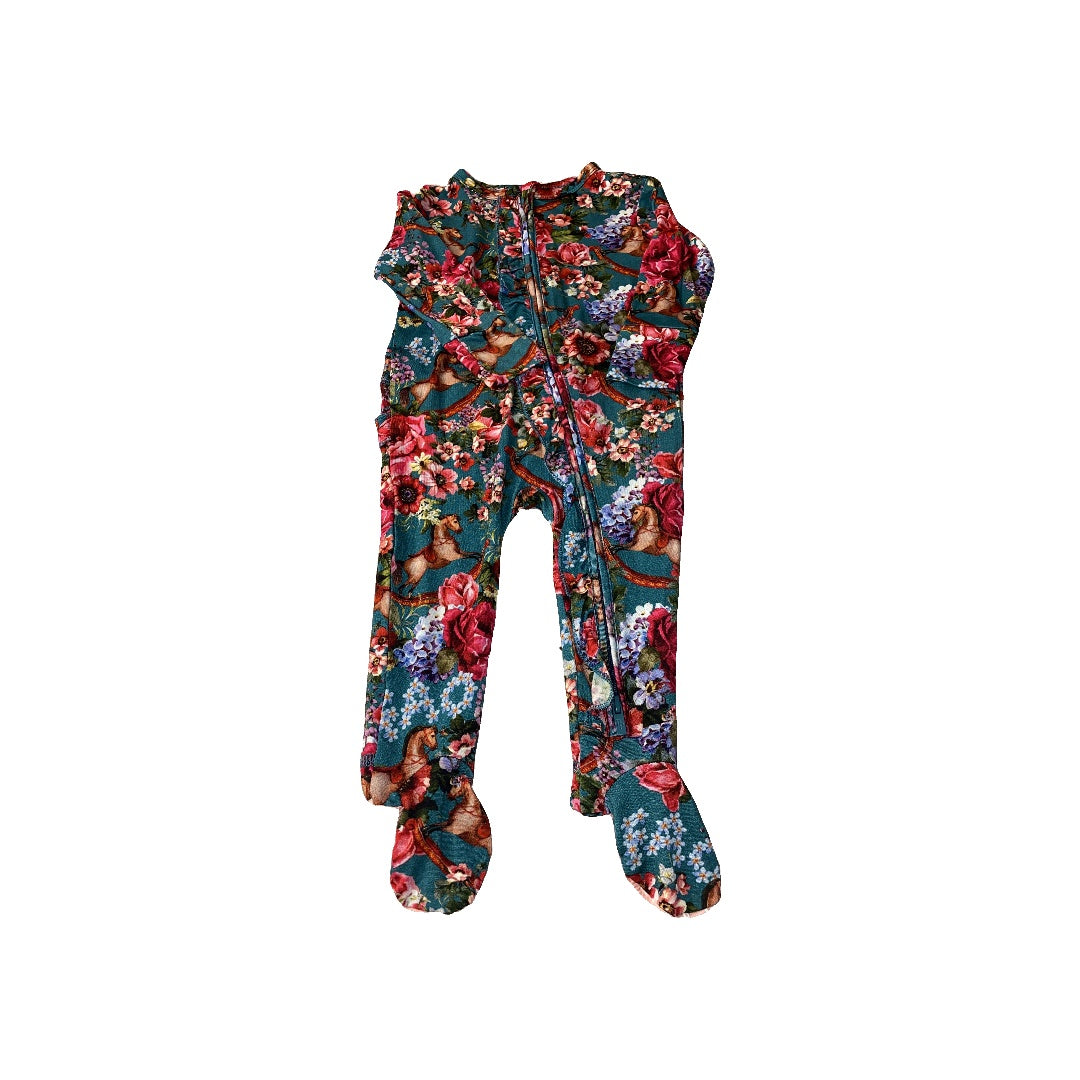 Posh Peanut Girls Pajamas Size: 6-9 months