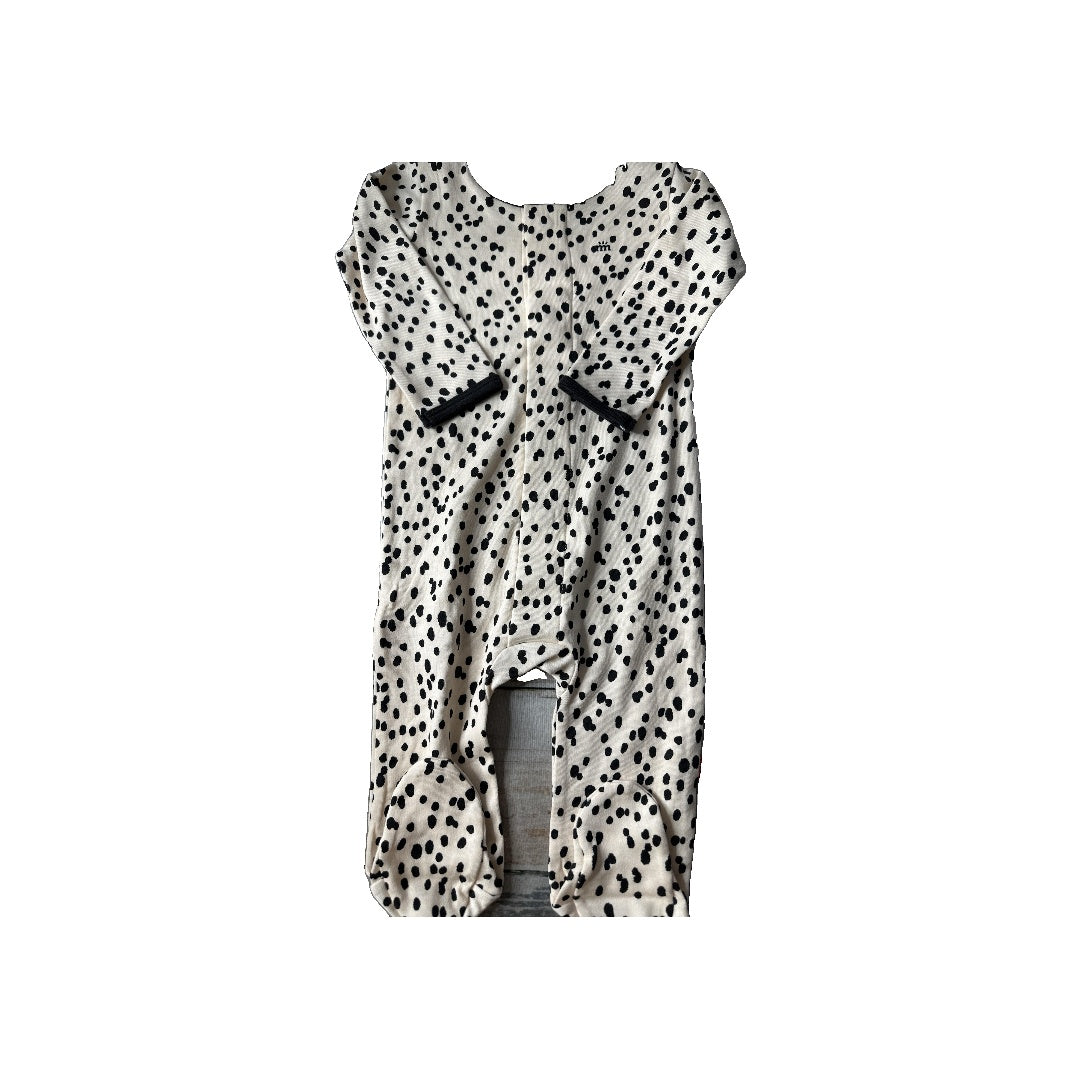 Unisex Pajamas Size: 6-9 months