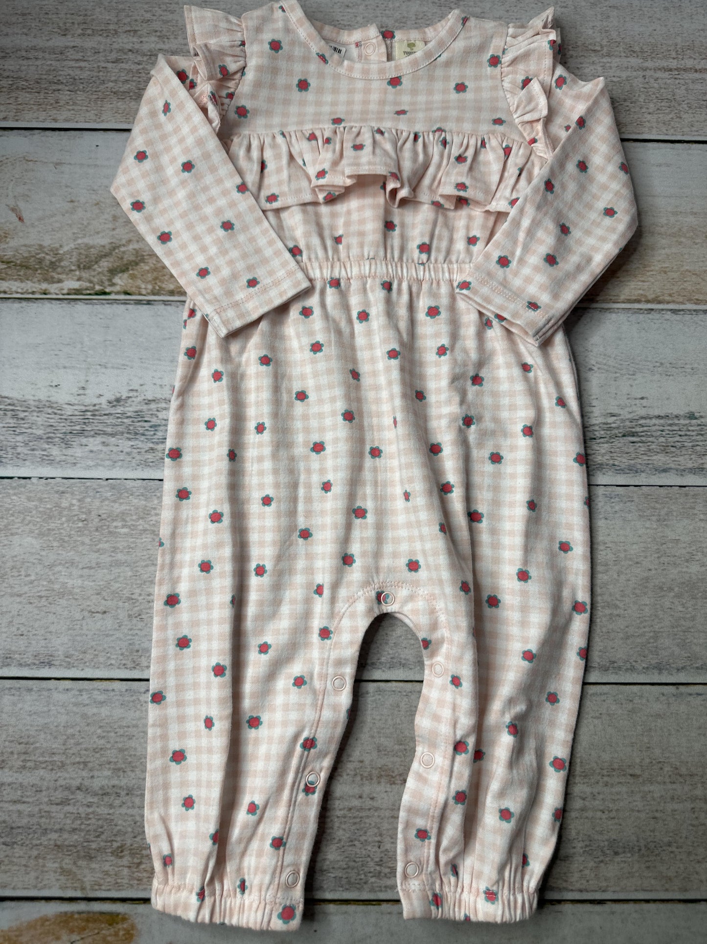 Unisex Long Sleeve Outfit Size: 6-9 months