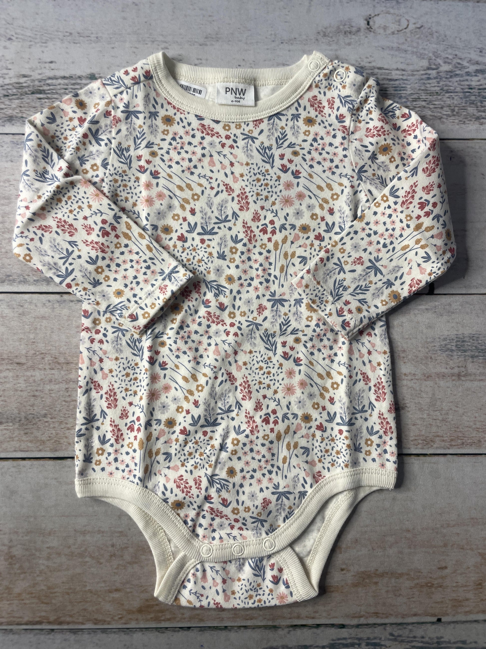 Unisex Onesie Size: 6-9 months