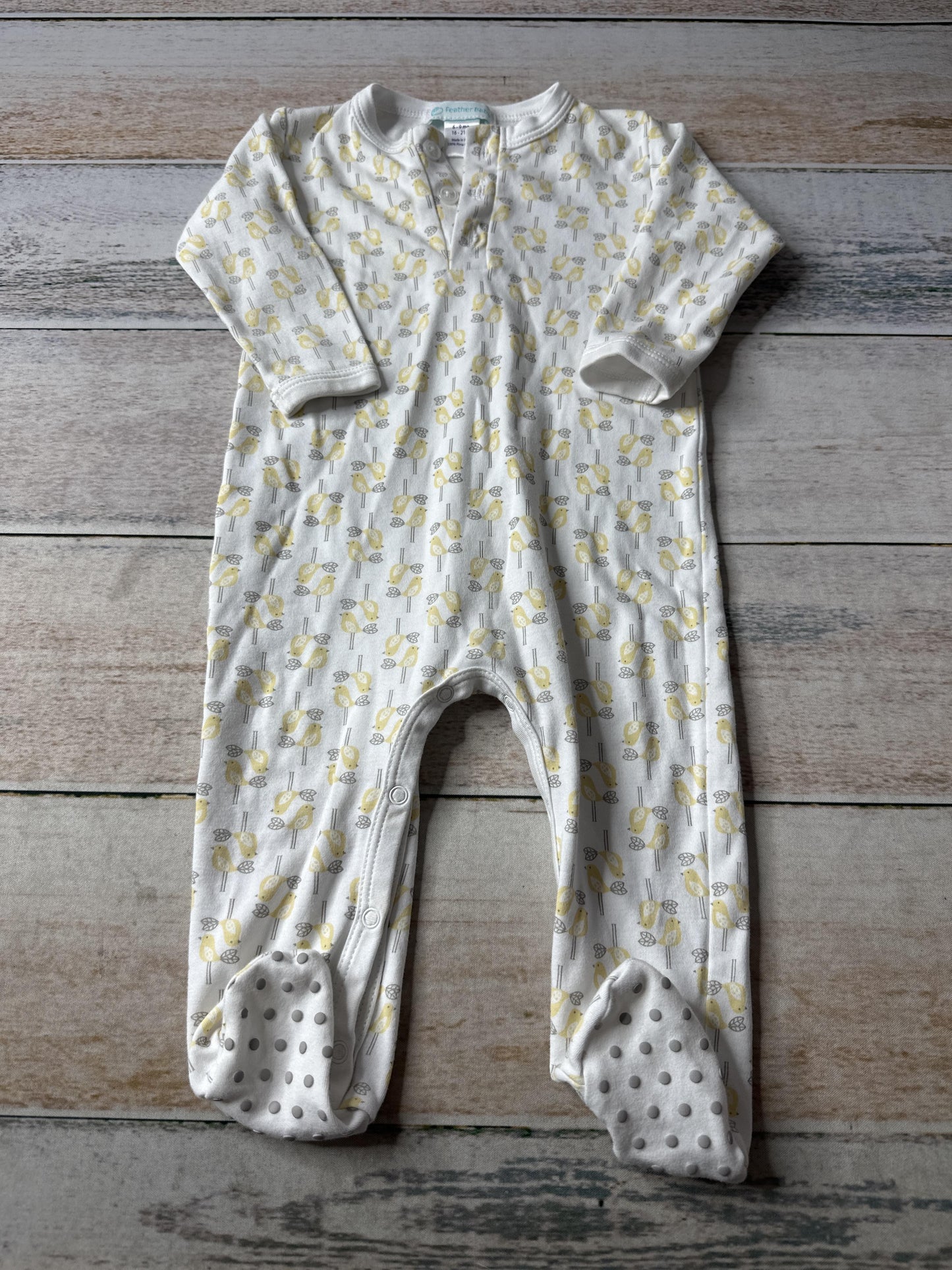 Feather Baby Unisex Pajamas Size: 6-9 months