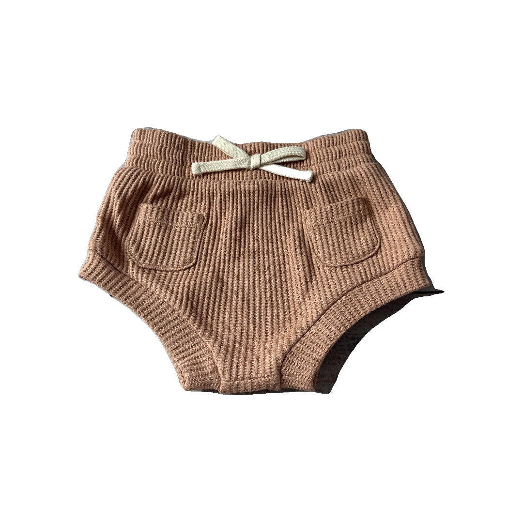 Grayson Collective Unisex Shorts Size: 6-9 months