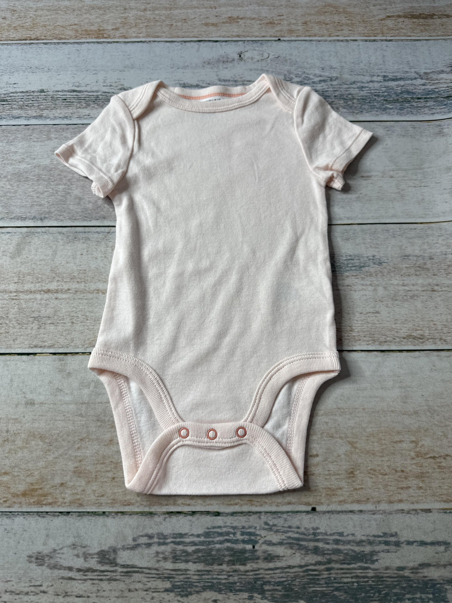 Cloud Island Unisex Onesie Size: 6-9 months