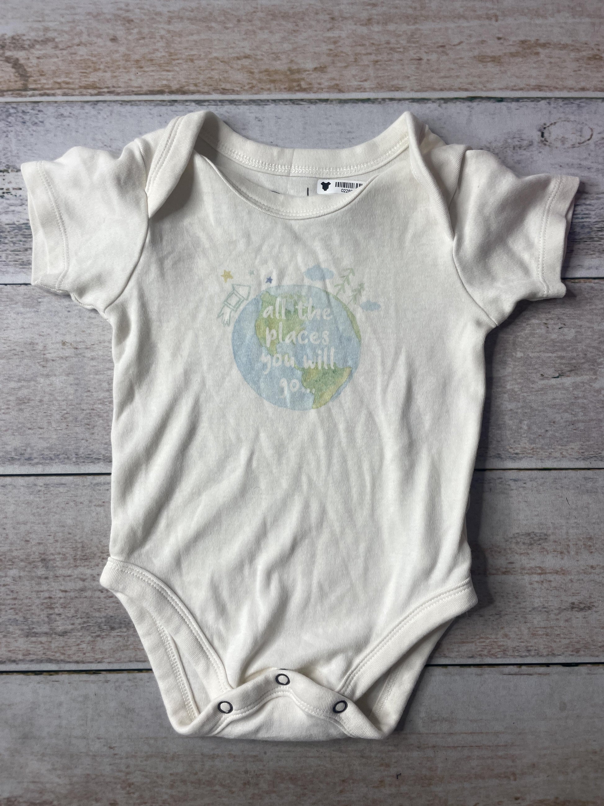 Finn + Emma Unisex Onesie Size: 6-9 months