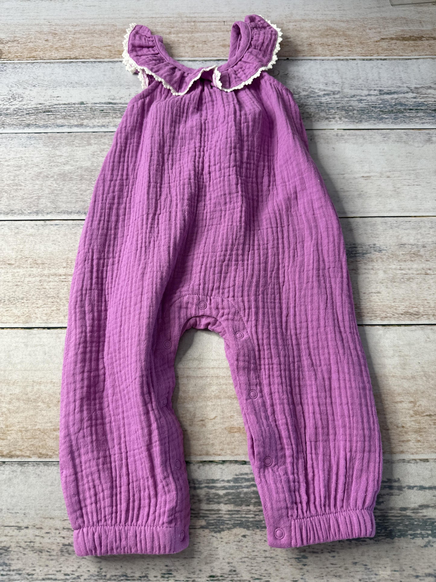 Cat & Jack Unisex Romper Size: 6-9 months