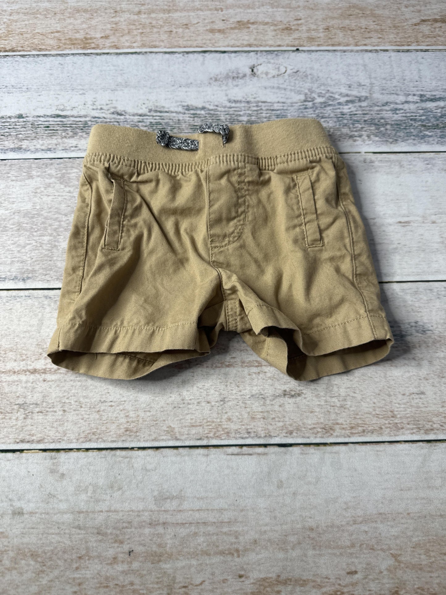 Unisex Shorts Size: 6-9 months