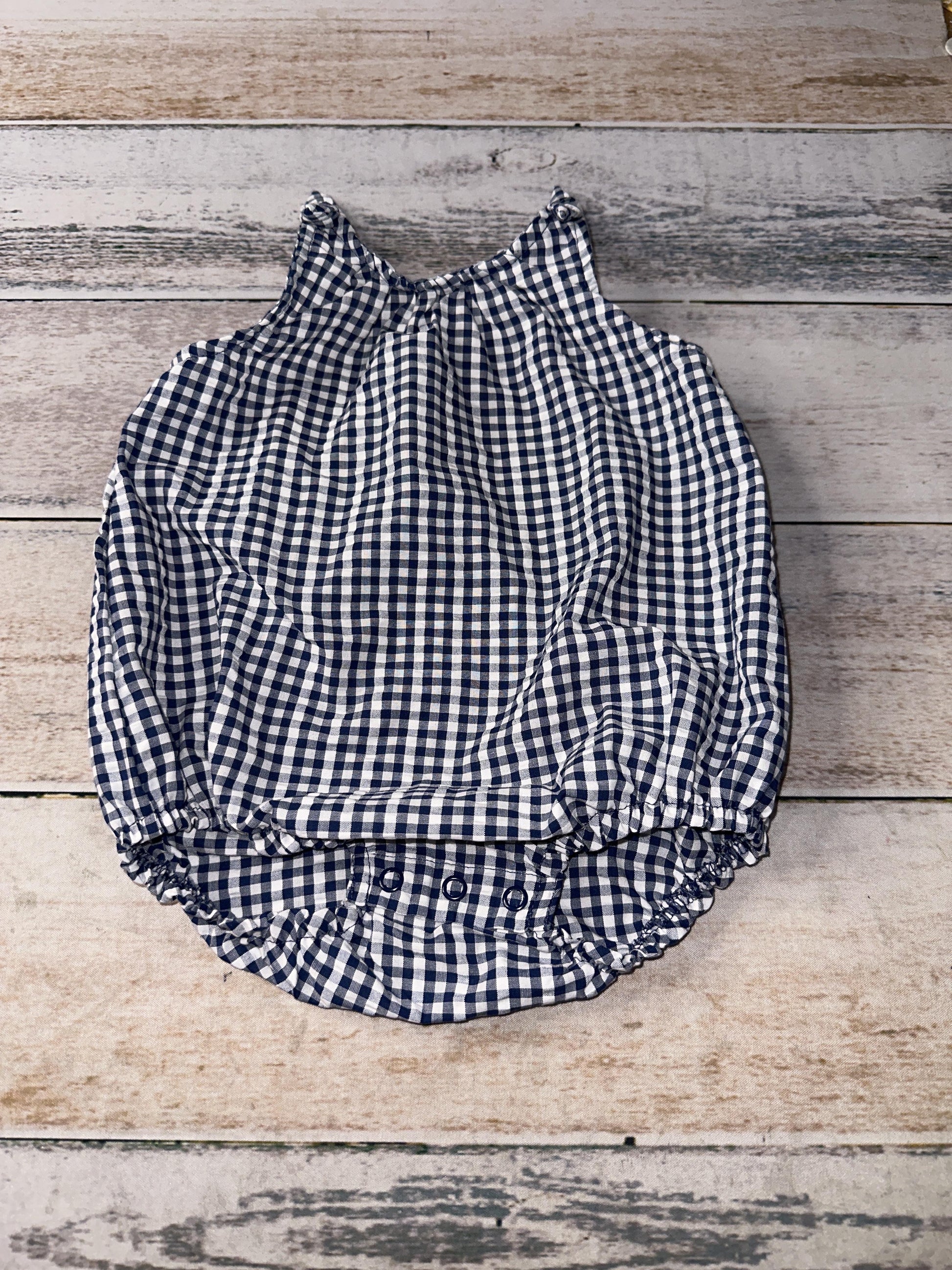 Carters Unisex Romper Size: 6-9 months
