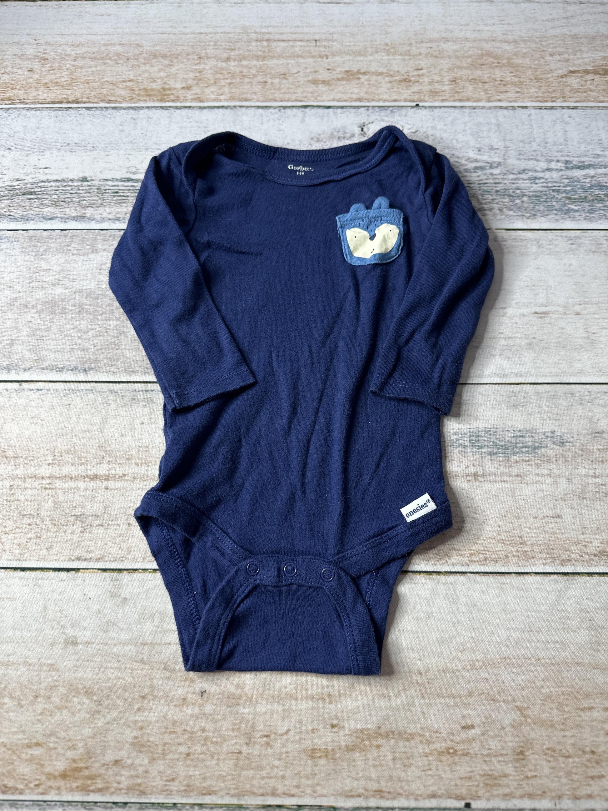Unisex Onesie Size: 6-9 months