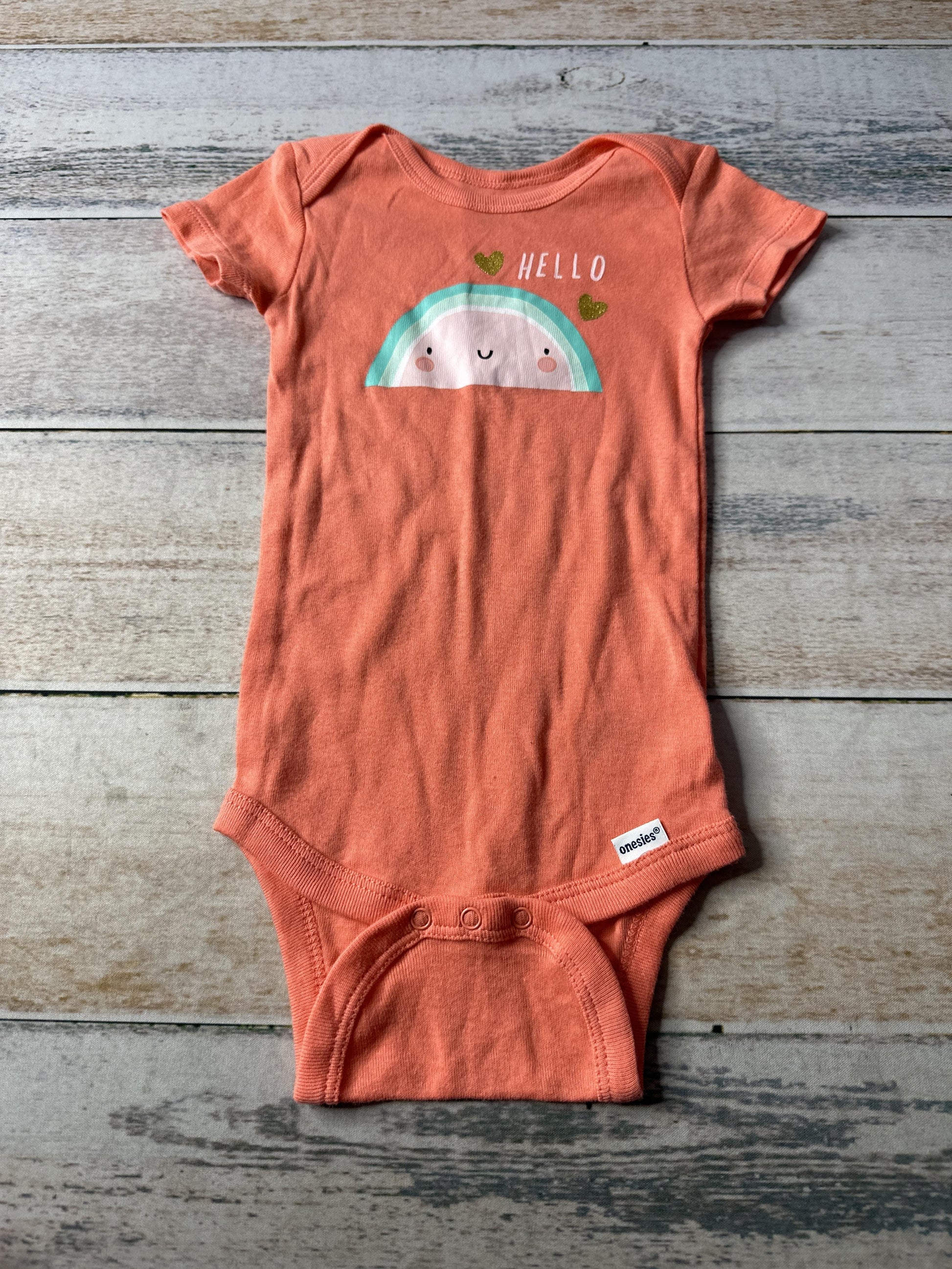Gerber Unisex Onesie Size: 6-9 months