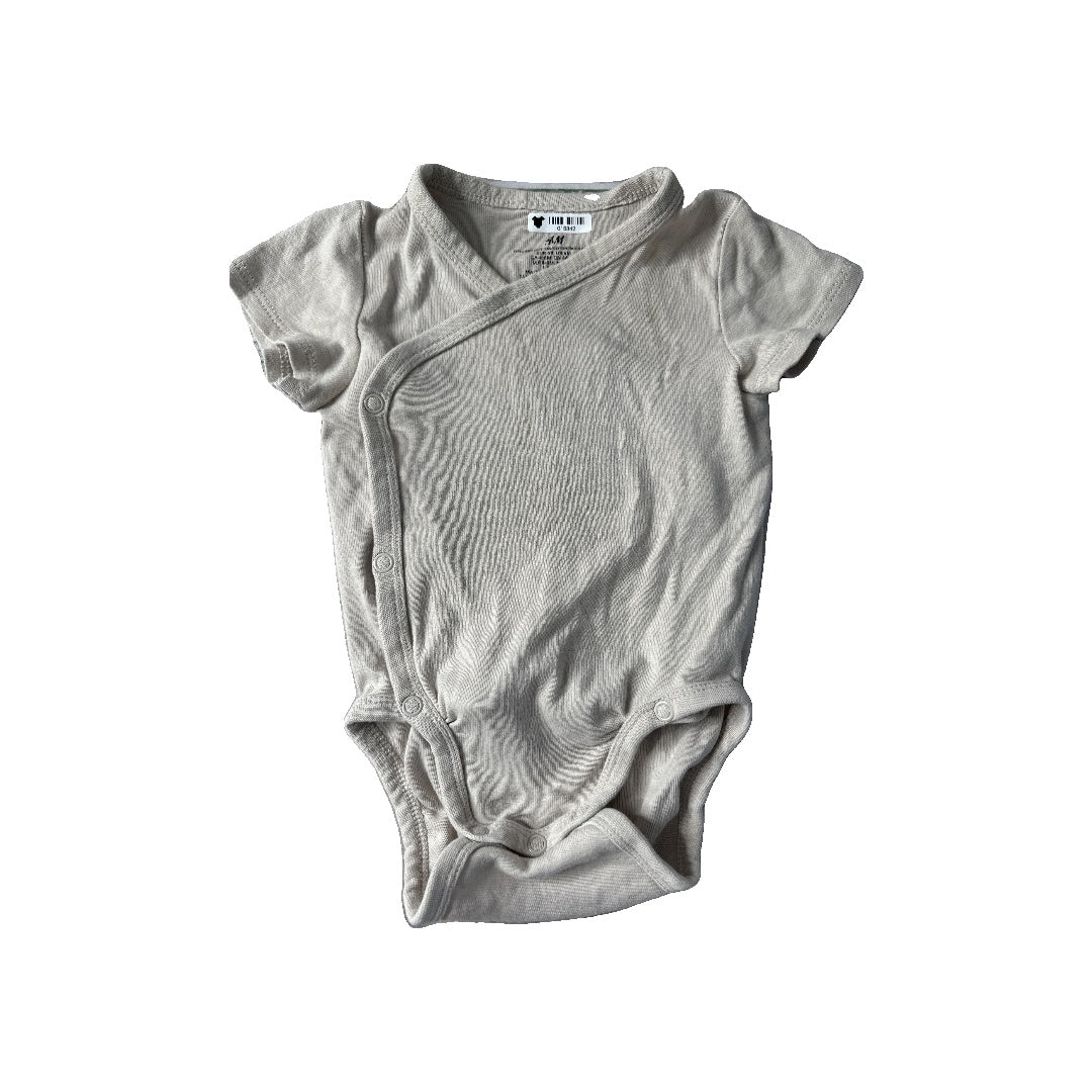 H&M Unisex Onesie Size: 6-Mar