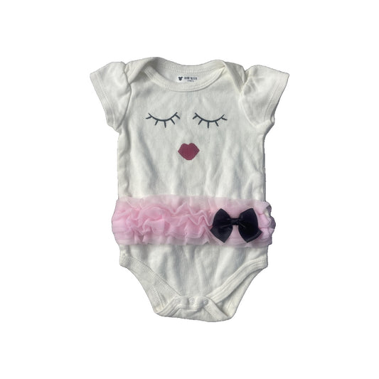 Little Treasure Unisex Onesie Size: 6-Mar