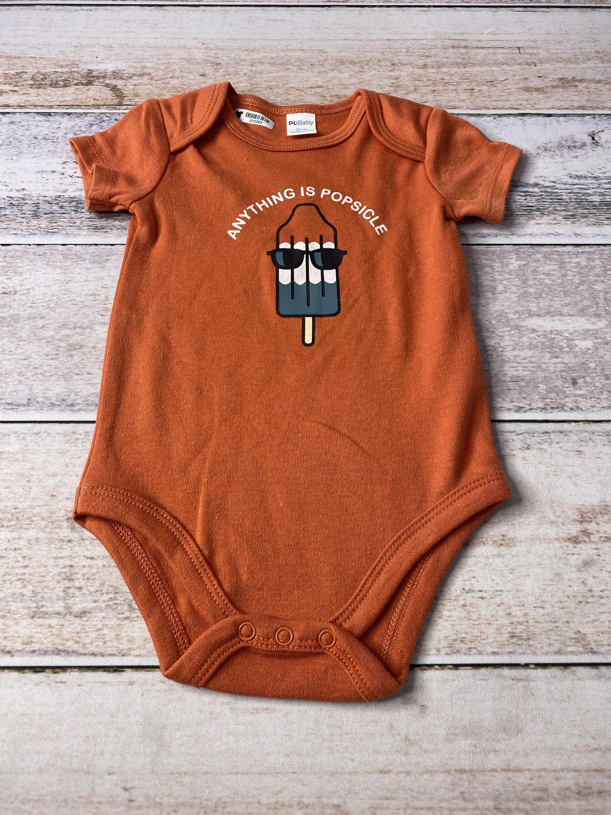 PL Baby Unisex Onesie Size: 6 months