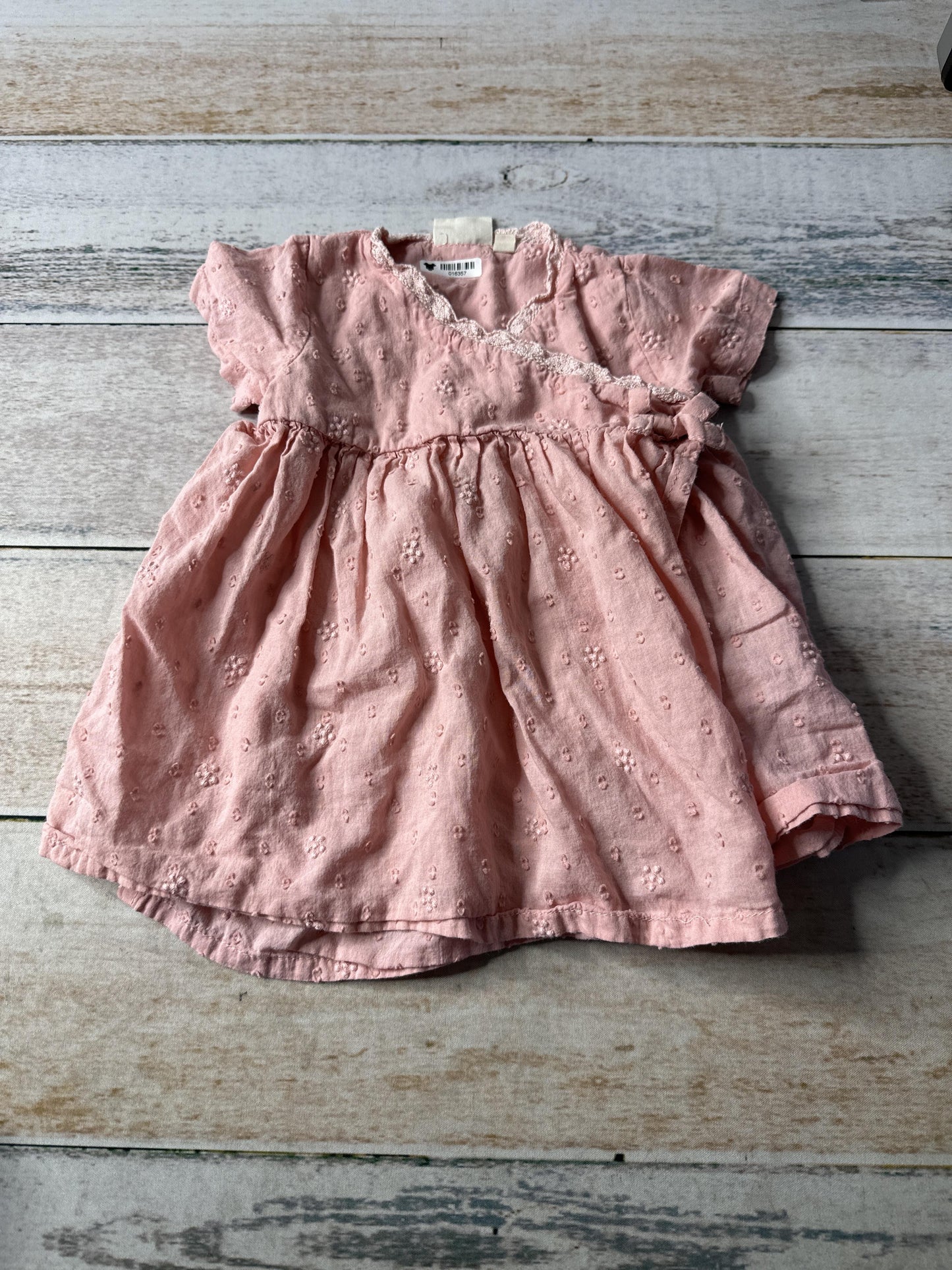 Girls Dress Size: 6 months