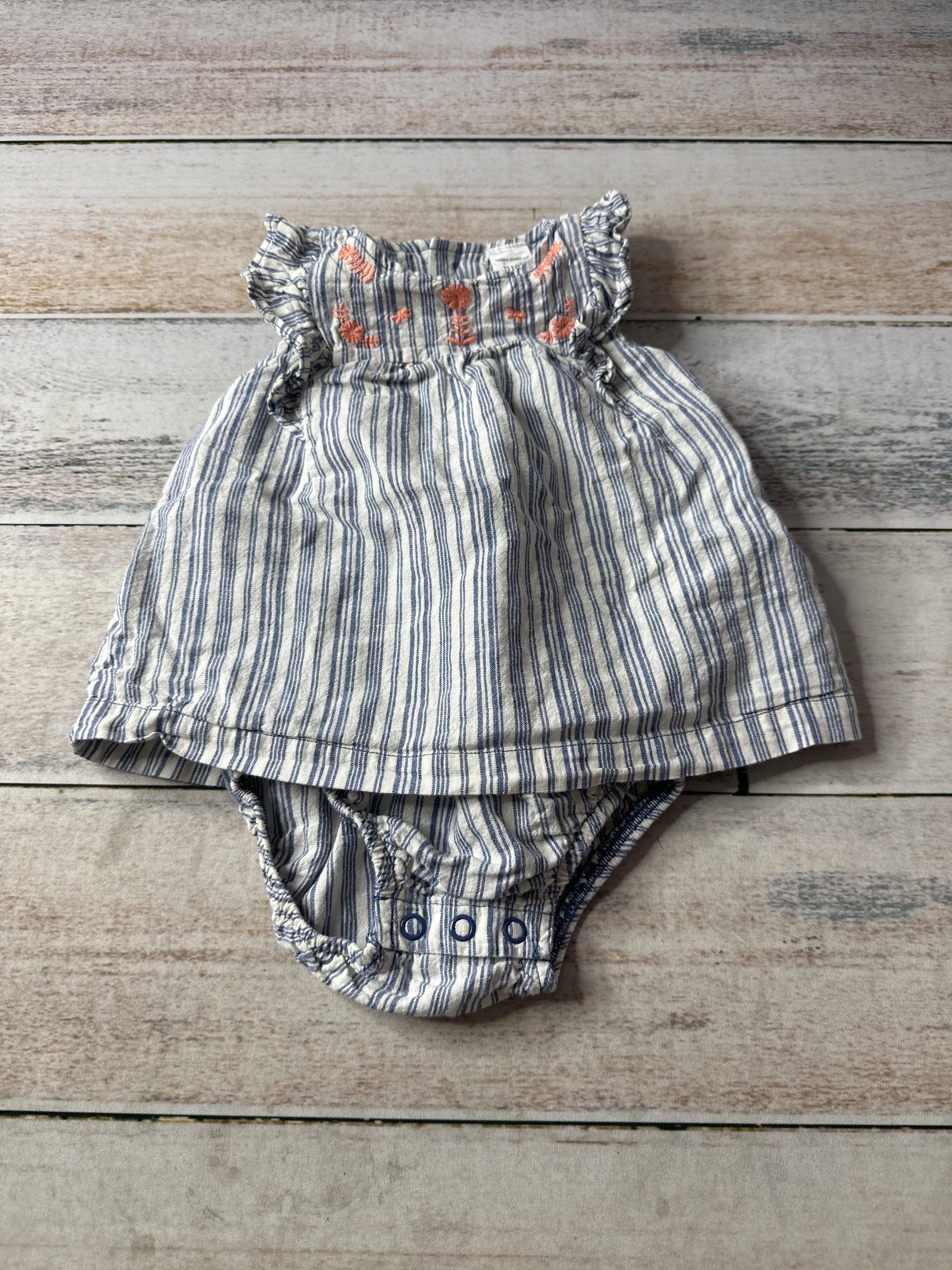 Carters Unisex Shorts Size: 6 months