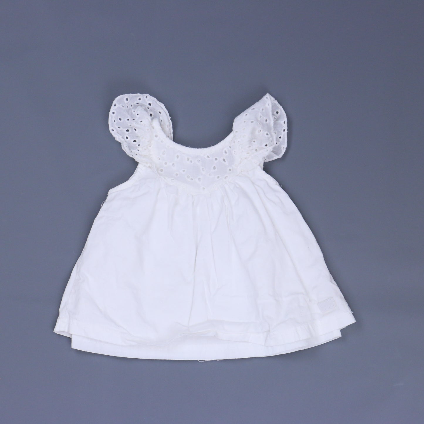 7 for all Mankind Girls White Dress Size: 3-6 Months White