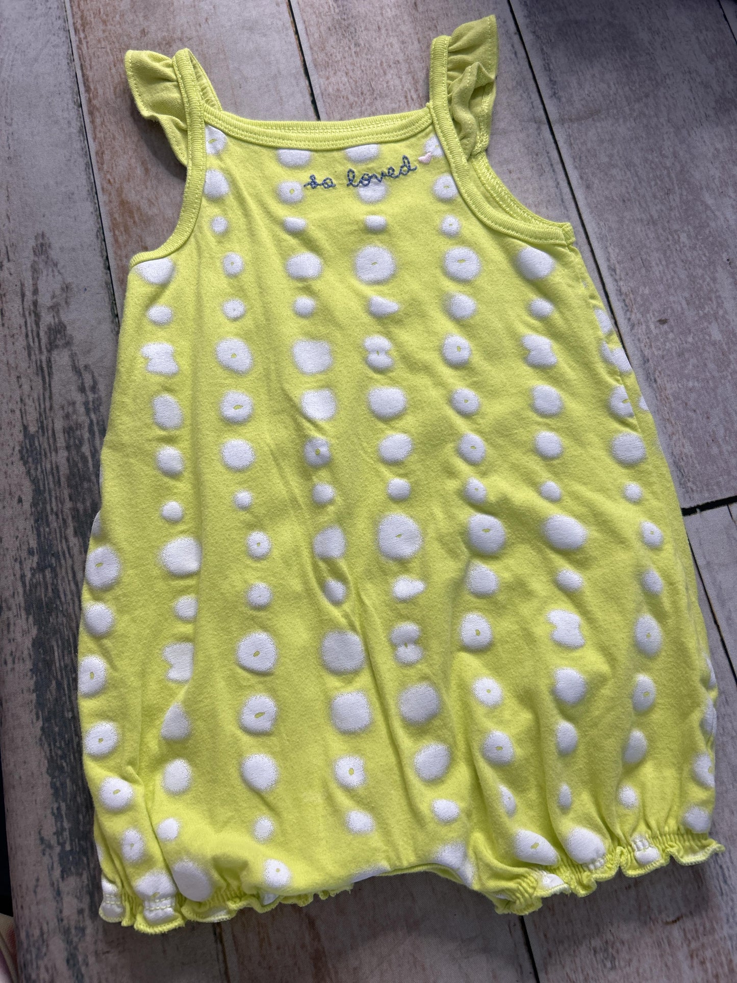 Unisex Romper Size: 9-12 Months