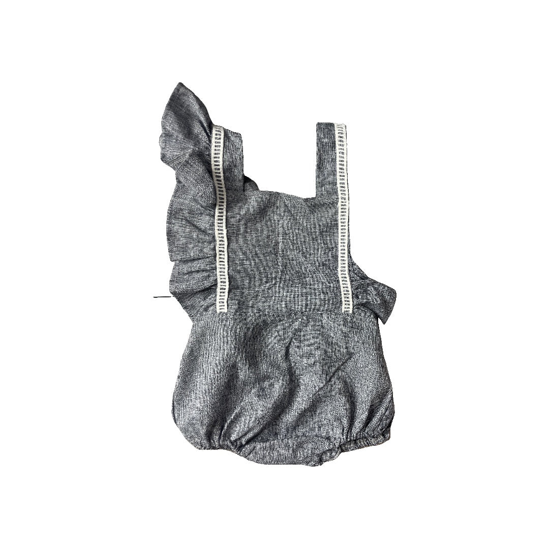 Unisex Romper Size: 9-12 Months