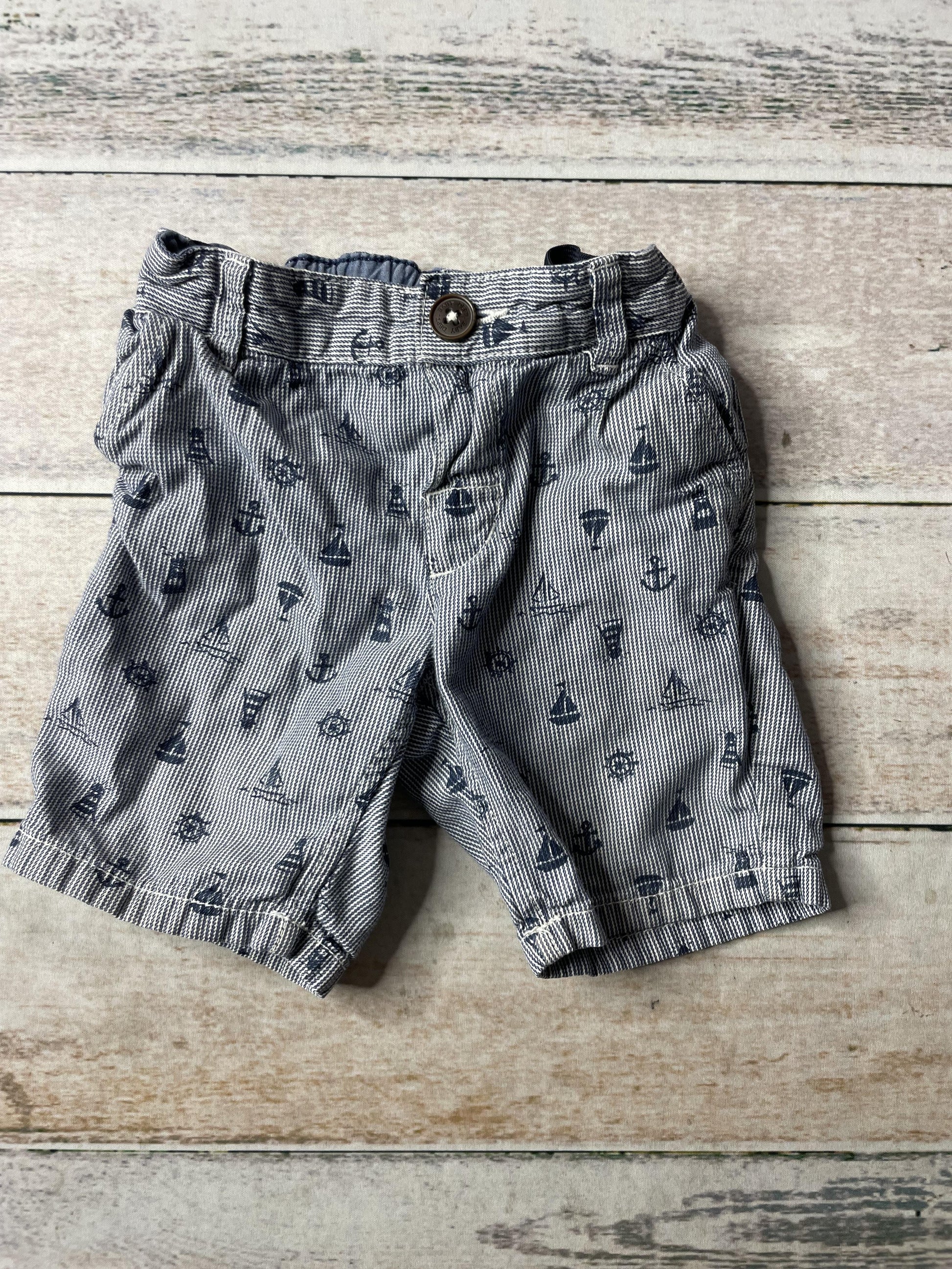 H&M Unisex Shorts Size: 9-12 Months