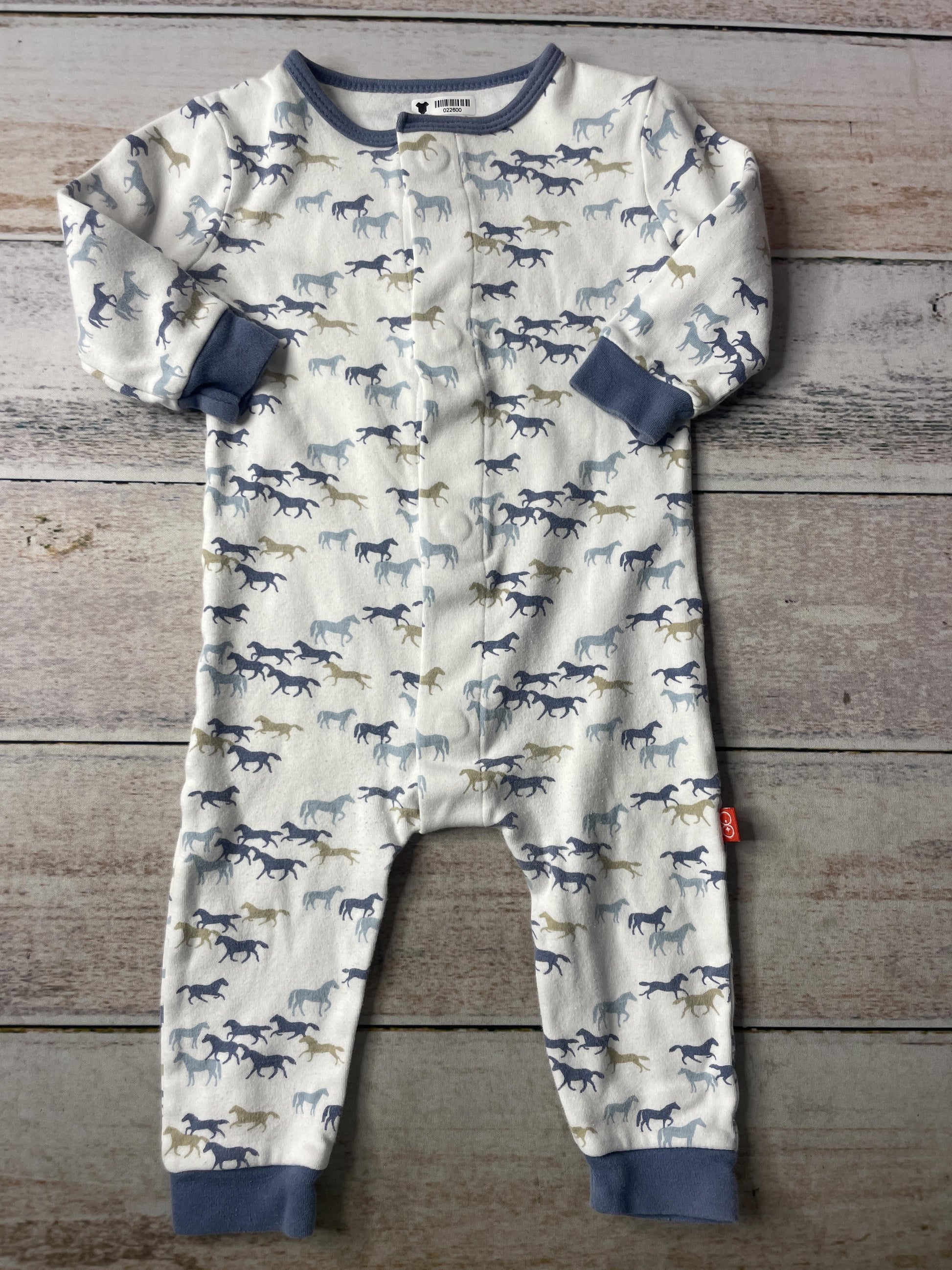 Unisex Pajamas Size: 9-12 Months