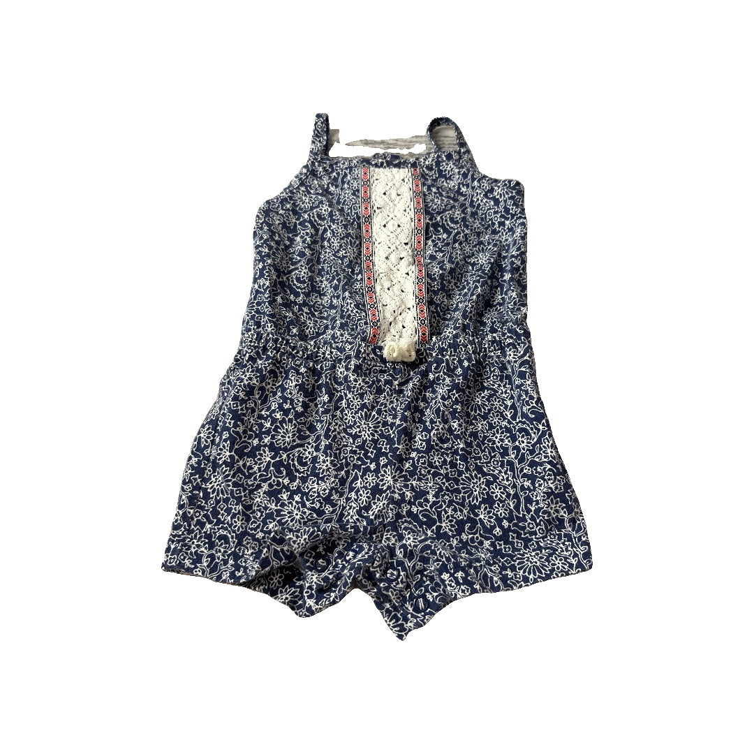 Unisex Romper Size: 9 months