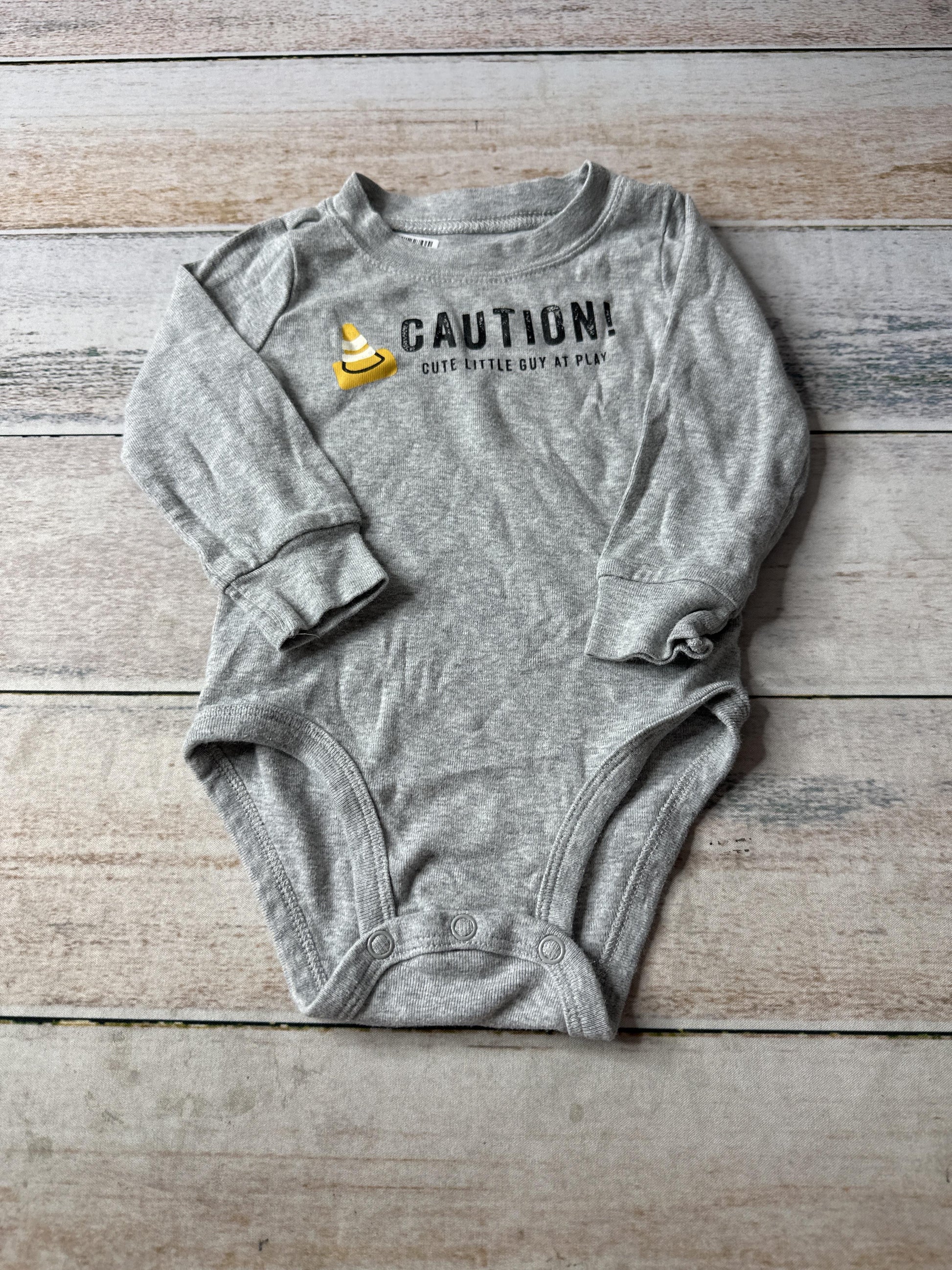 Unisex Onesie Size: 9 months
