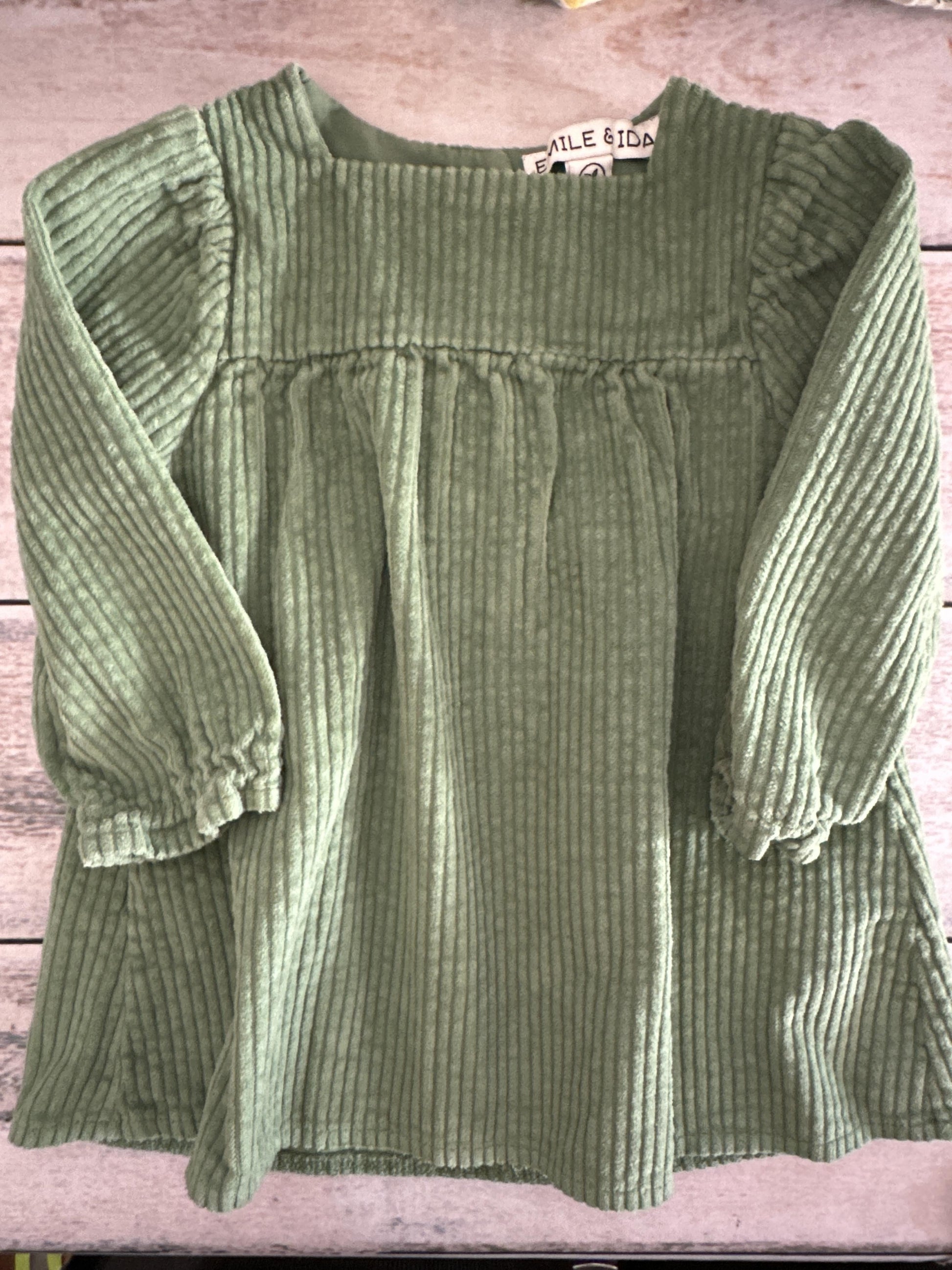 Emile et ida Girls Dress Size: 9 months